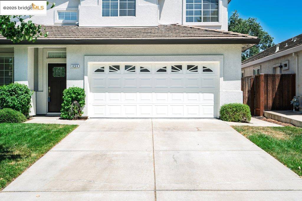 Brentwood, CA 94513,454 Apple Hill Dr