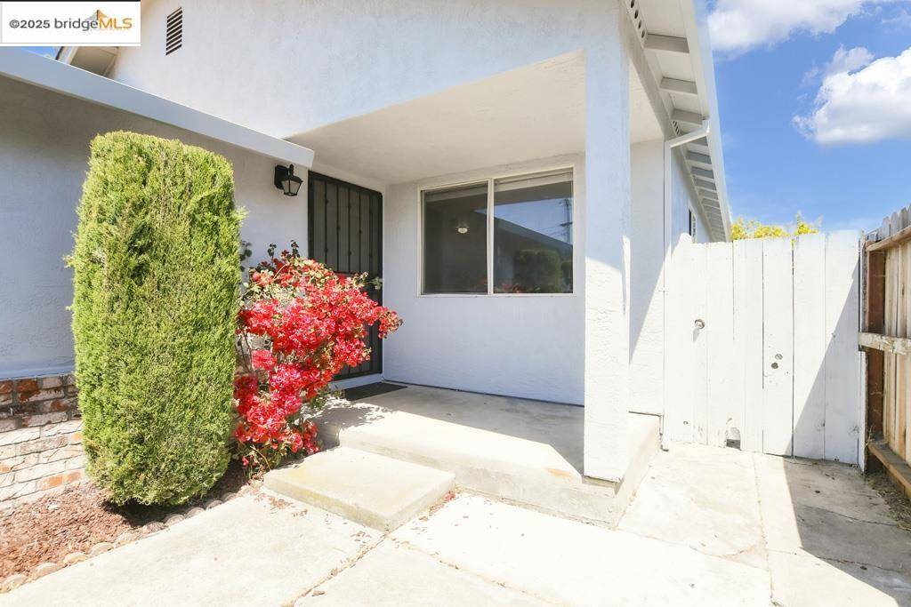 San Pablo, CA 94806,2740 14Th St