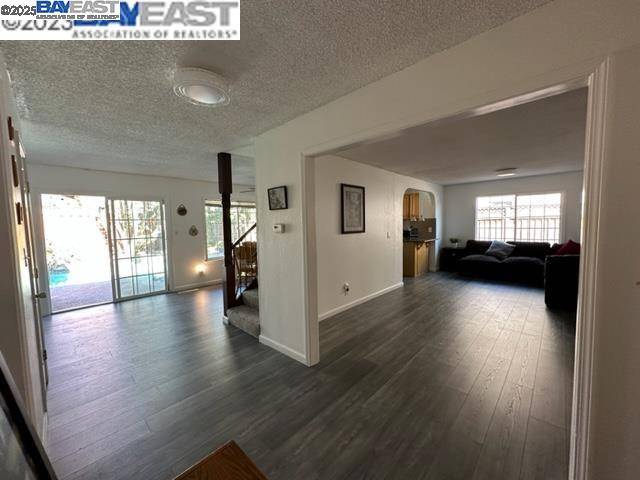Newark, CA 94560,36202 Worthing
