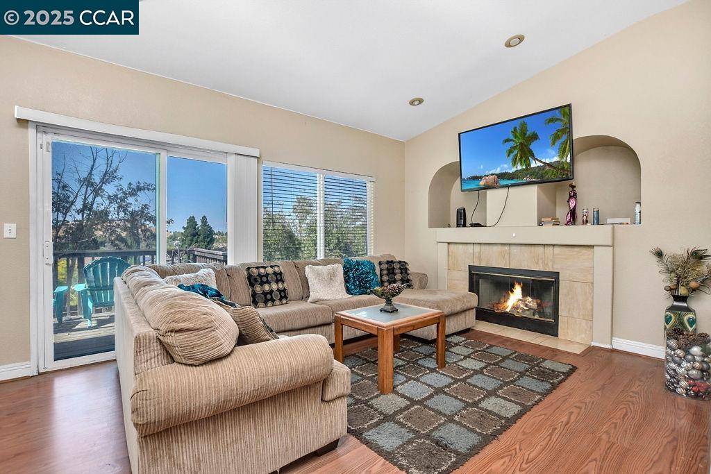 Antioch, CA 94531,1012 SANDSTONE CT