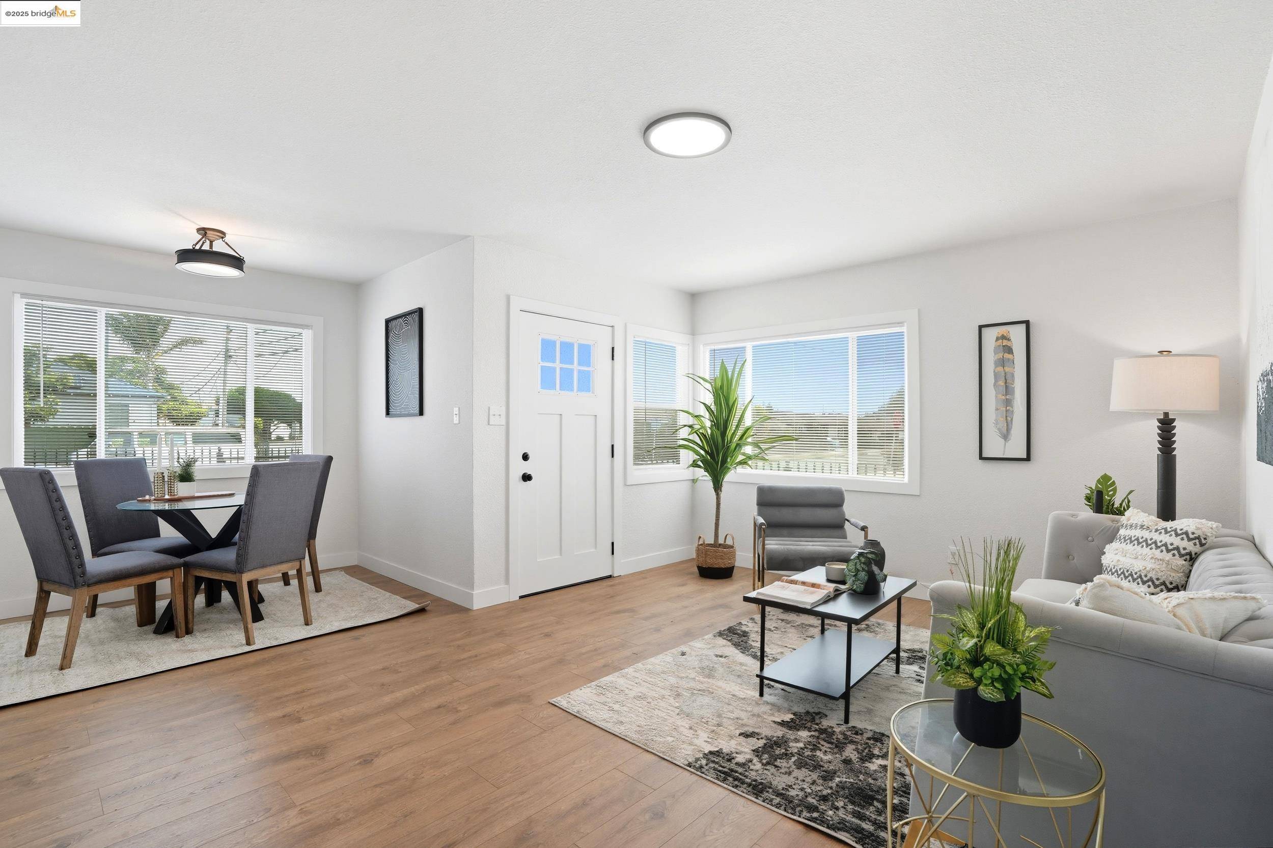 Richmond, CA 94804,557 S 22nd St