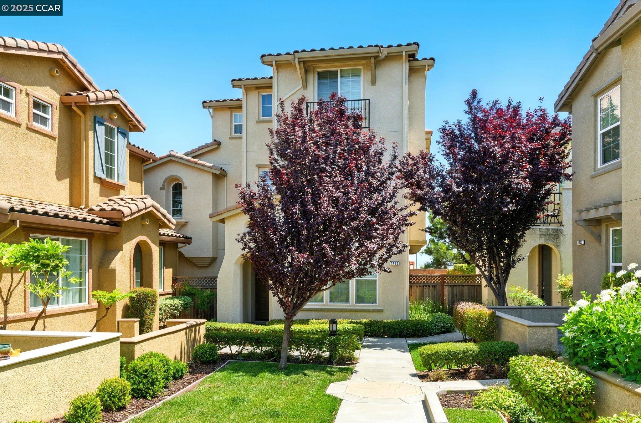 Richmond, CA 94806,5160 Waggle Ct
