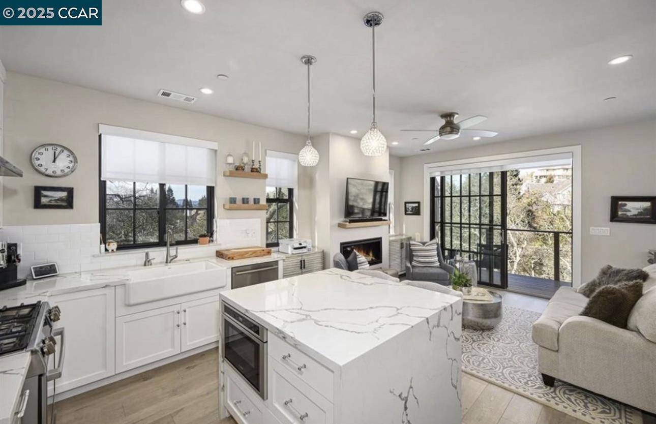 Alamo, CA 94507,3075 Stonegate Dr #A