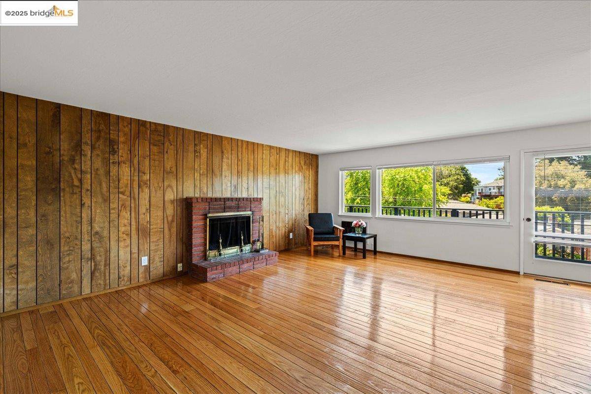 Oakland, CA 94602,3312 Wisconsin St