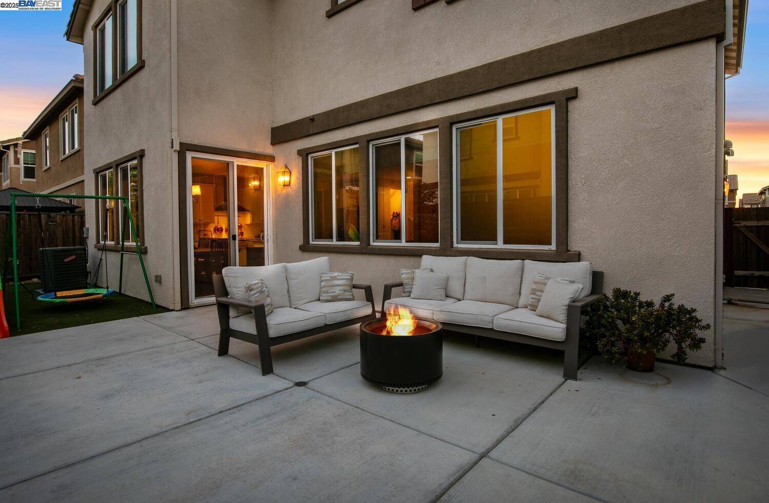 Oakley, CA 94561,280 Coolcrest Dr.