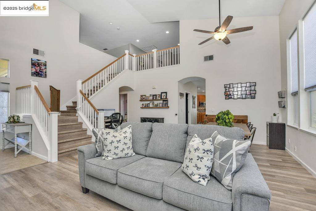 Oakley, CA 94561,22 Susie Ct