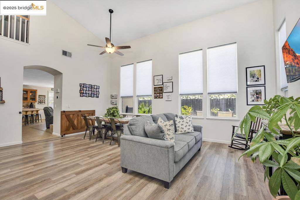 Oakley, CA 94561,22 Susie Ct