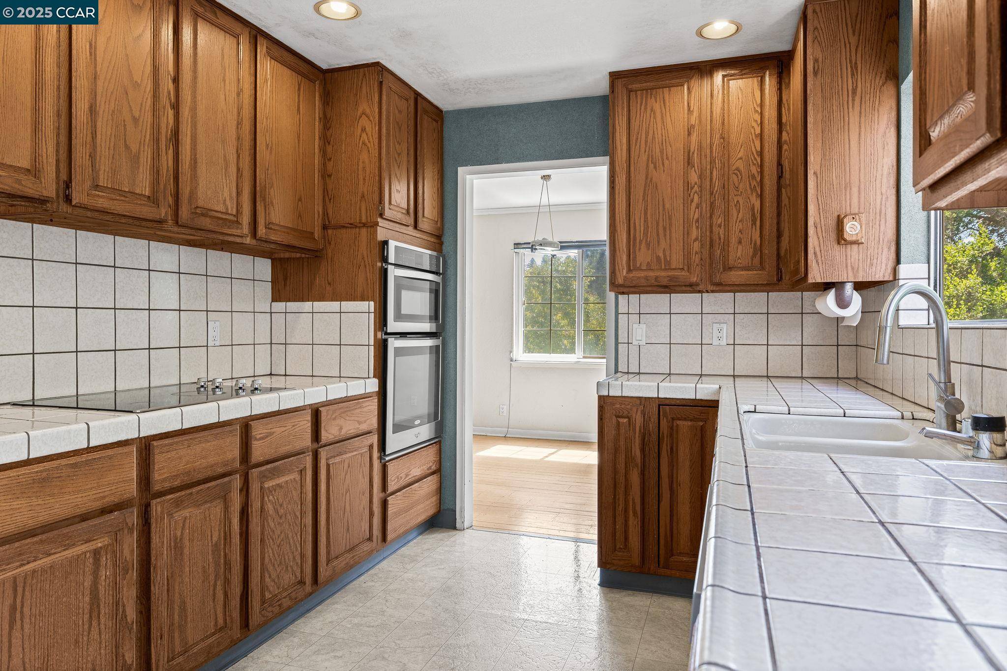 Moraga, CA 94556,45 La Salle Dr