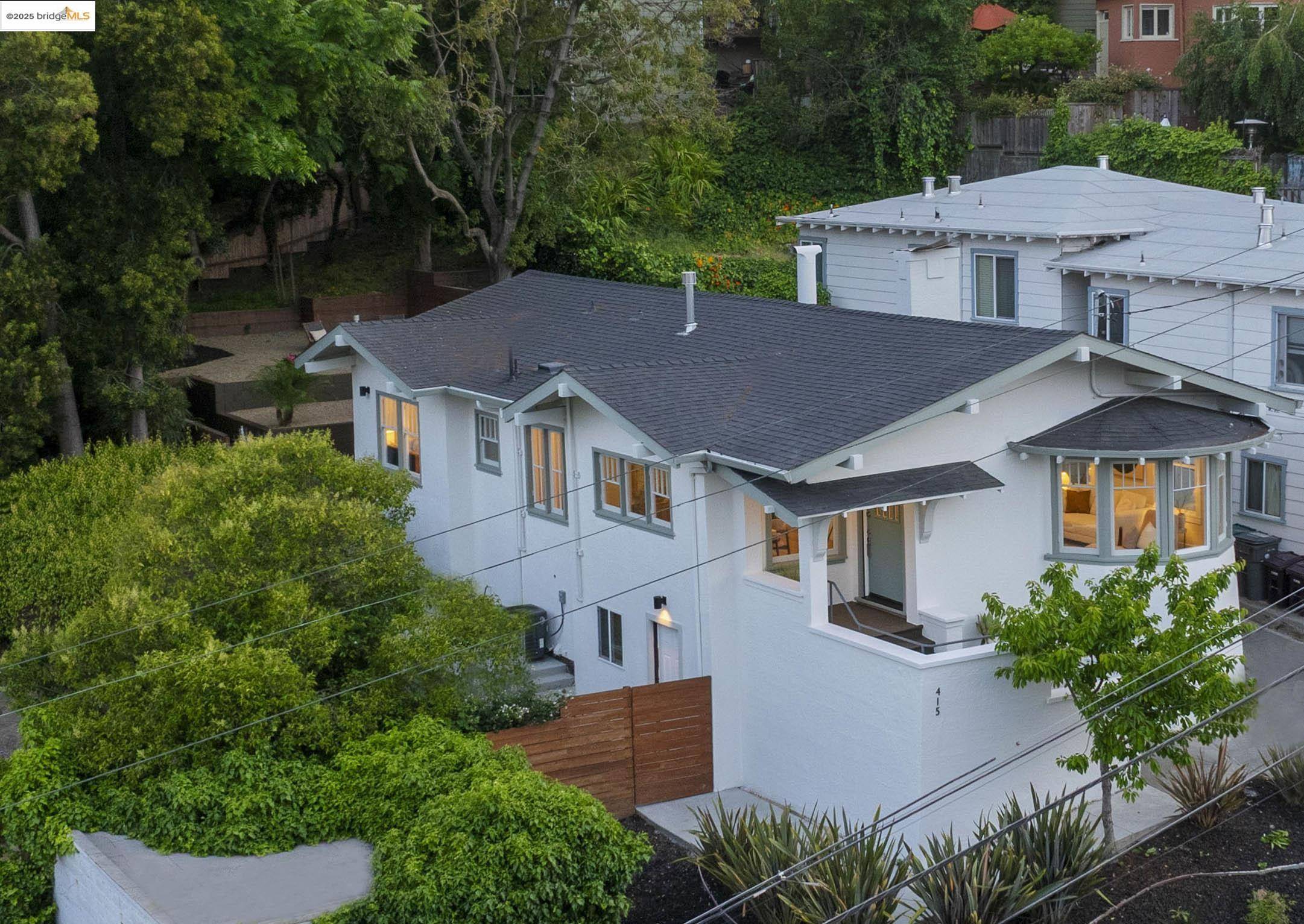 Oakland, CA 94610,415 Sunny Slope Ave