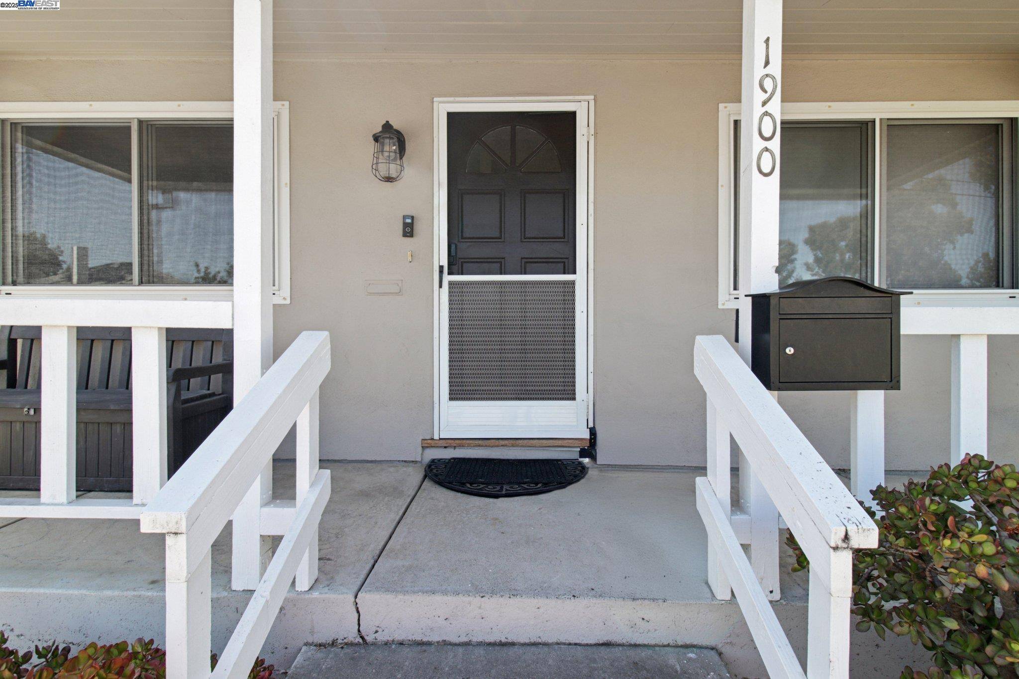 Santa Clara, CA 95054,1900 chestnut st