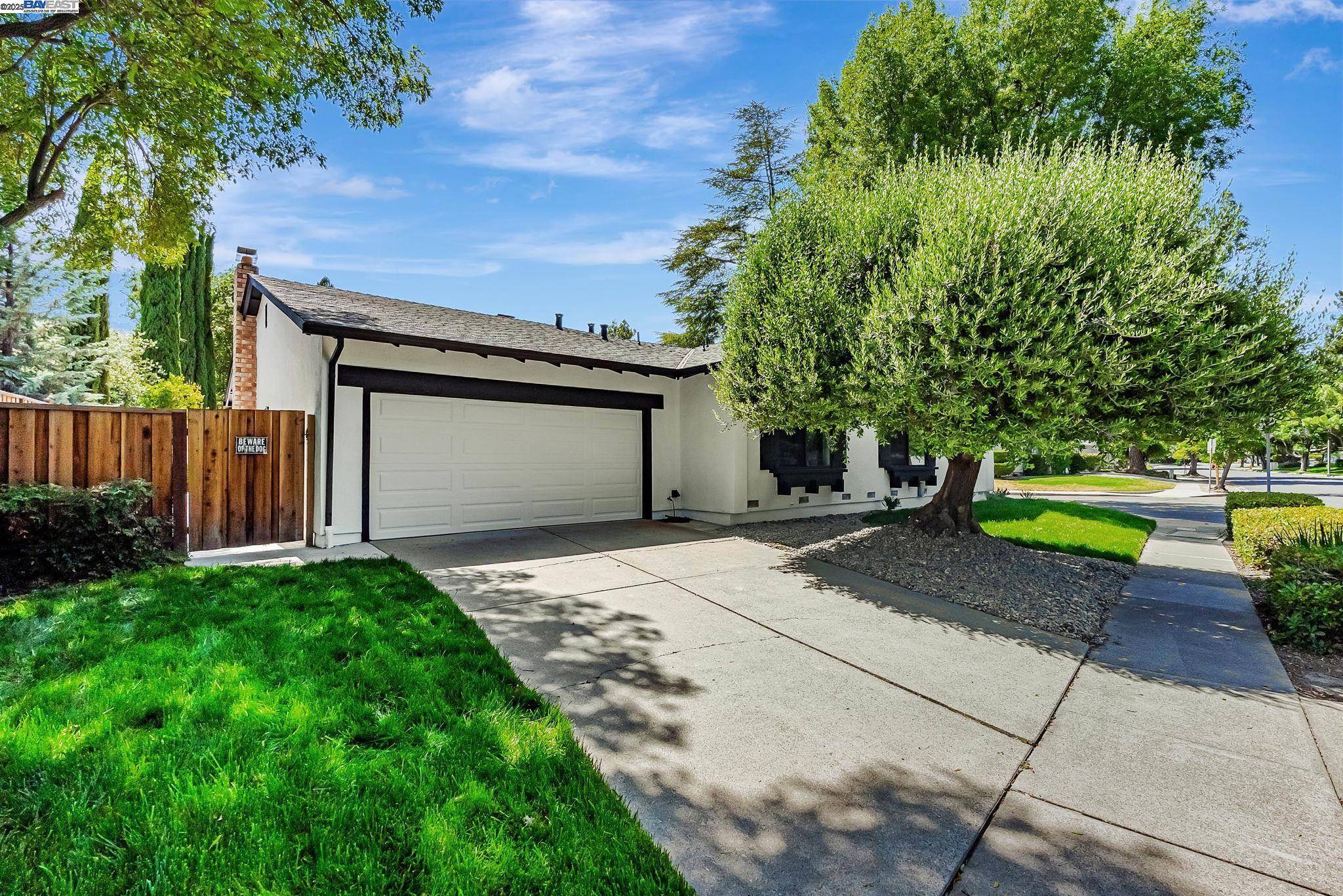Pleasanton, CA 94588,7410 Aspen