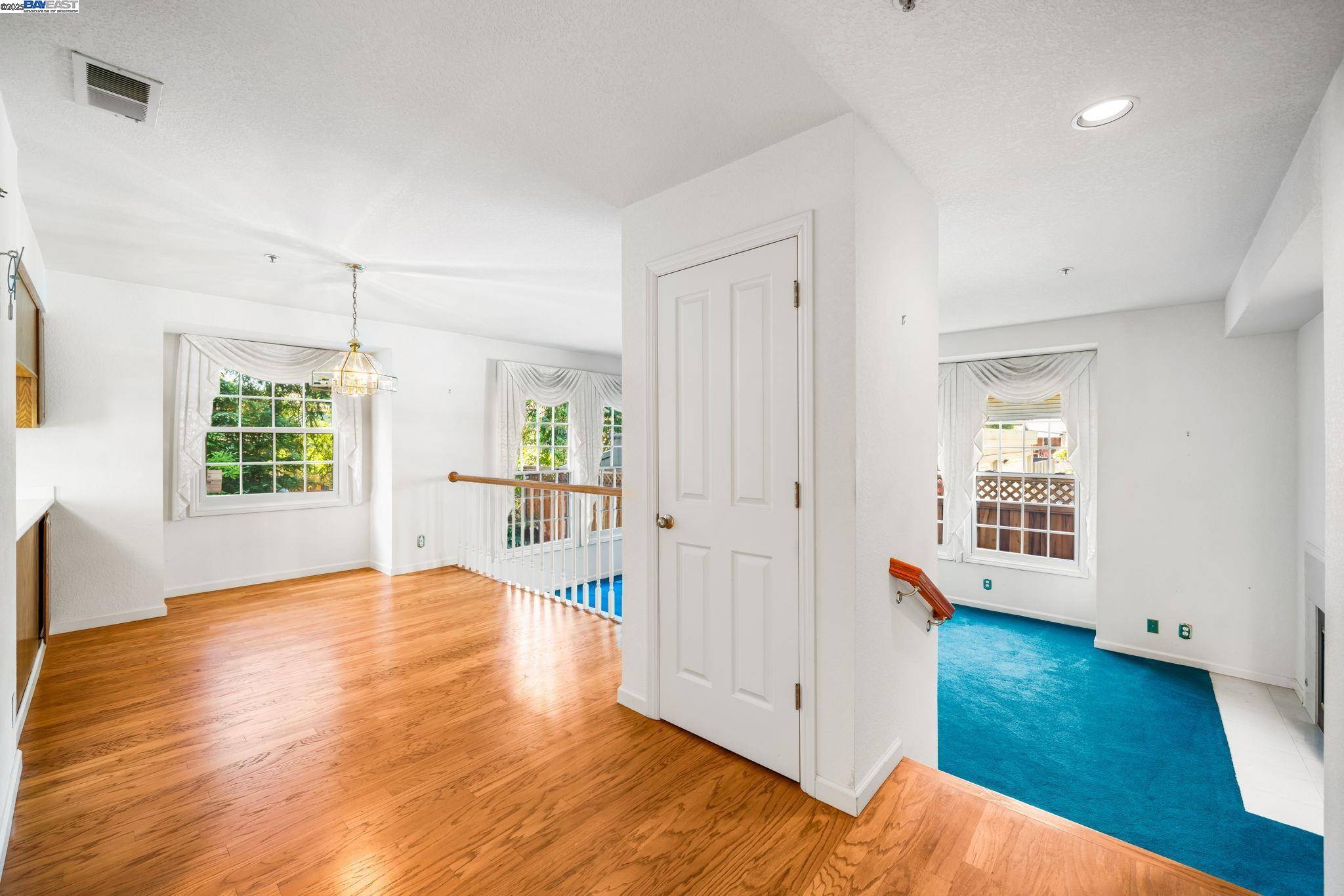 San Carlos, CA 94070,1555 Cherry St #12