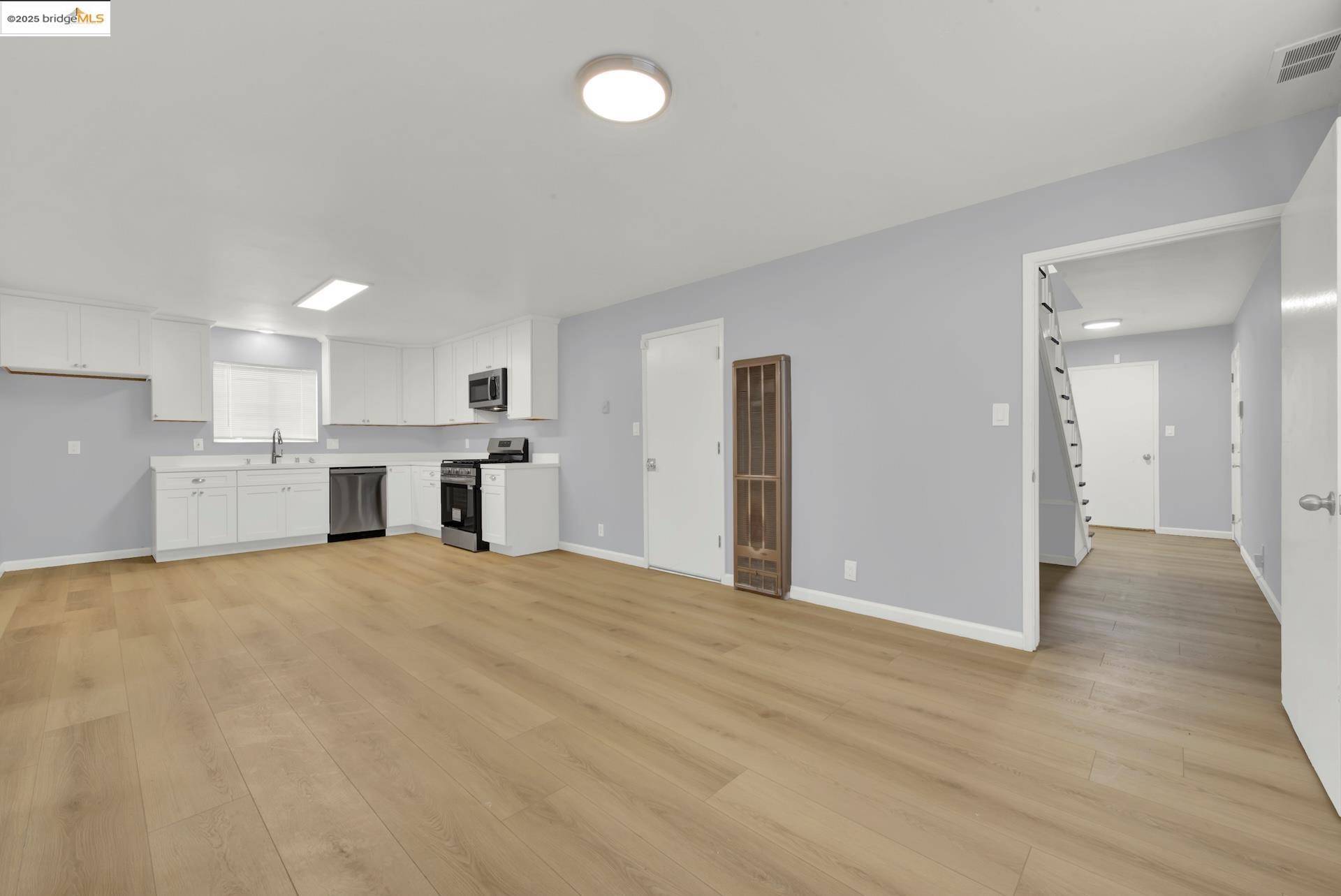 Oakland, CA 94605,2524 Parker Ave