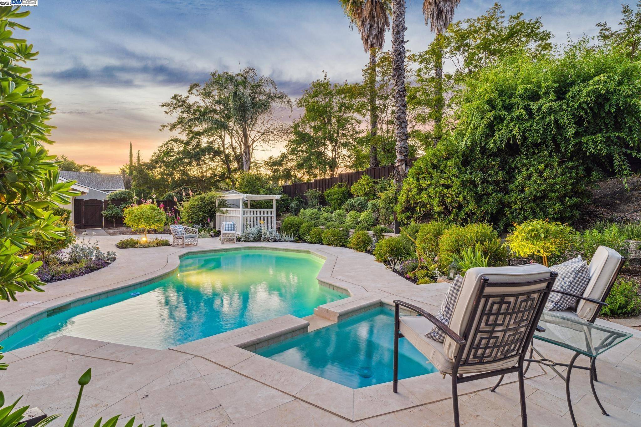 Alamo, CA 94507,290 Bolla Ave