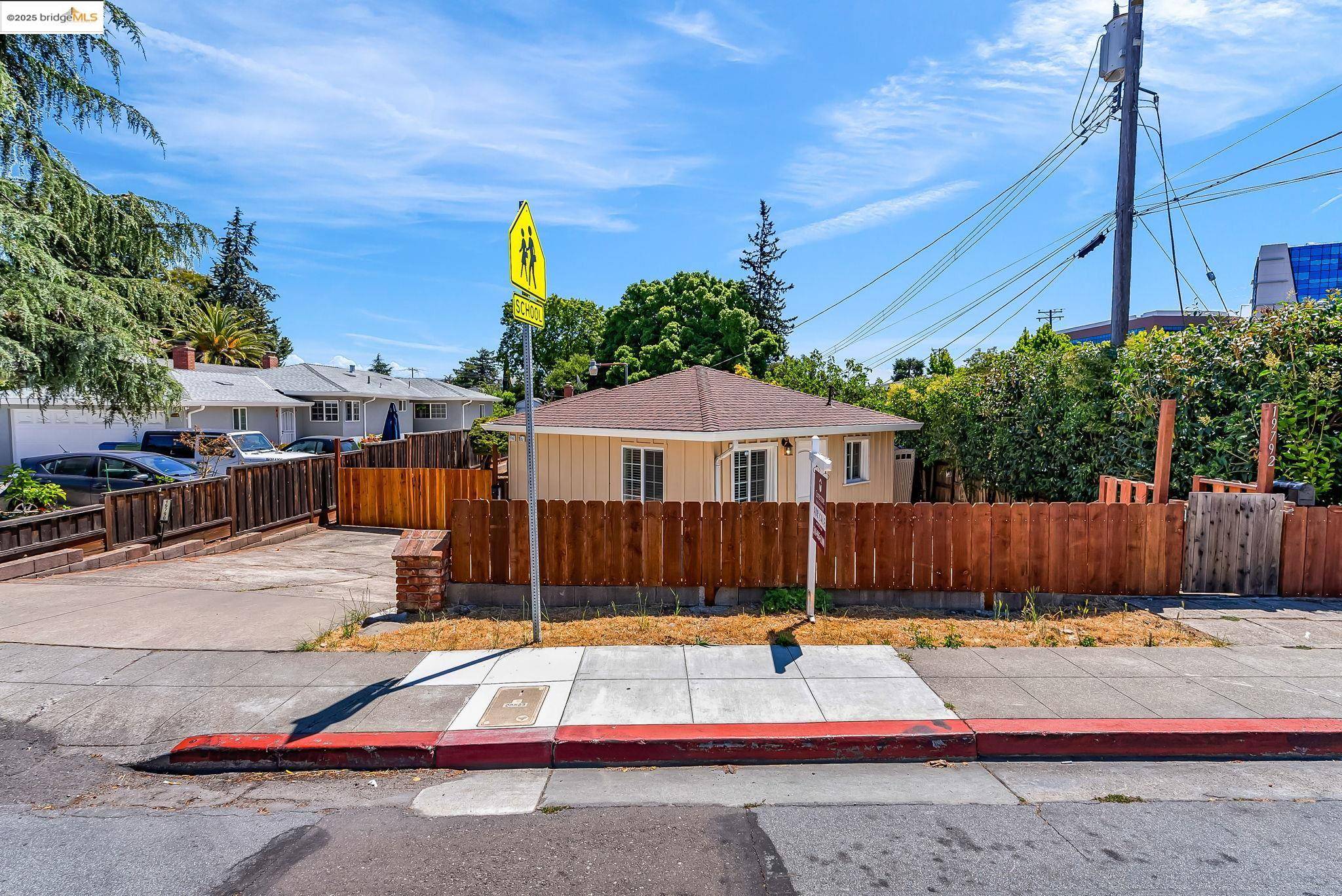 Castro Valley, CA 94546,19790-17972 Stanton Ave