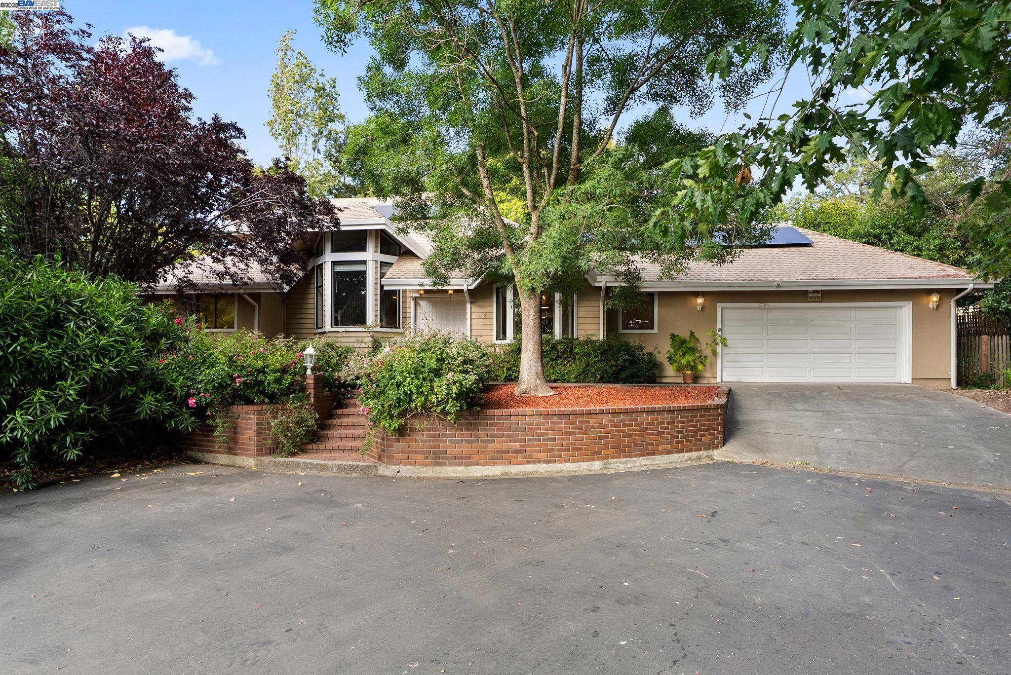 Hayward, CA 94541,24288 Stacey Ln