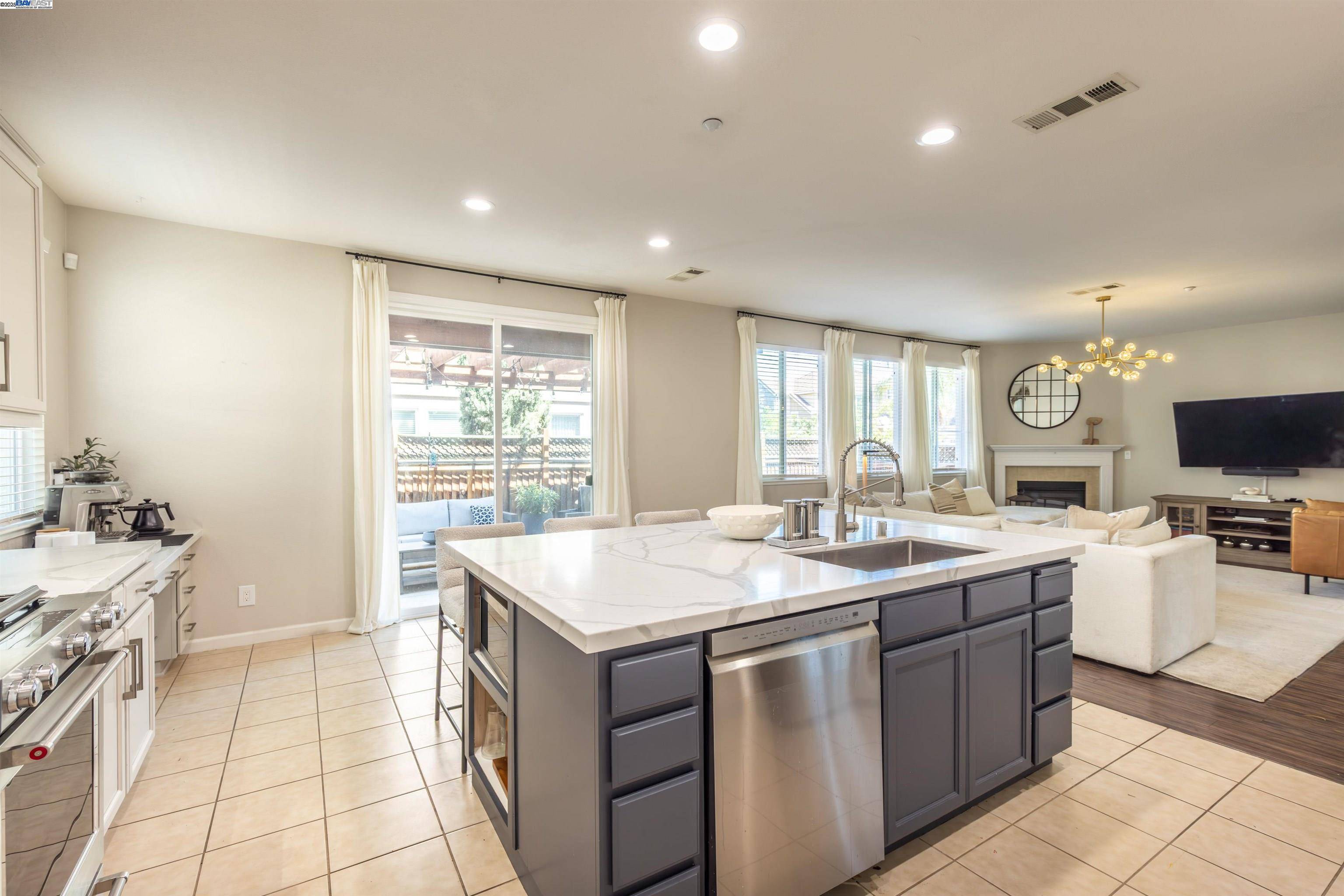 Brentwood, CA 94513,2457 Mojave Dr