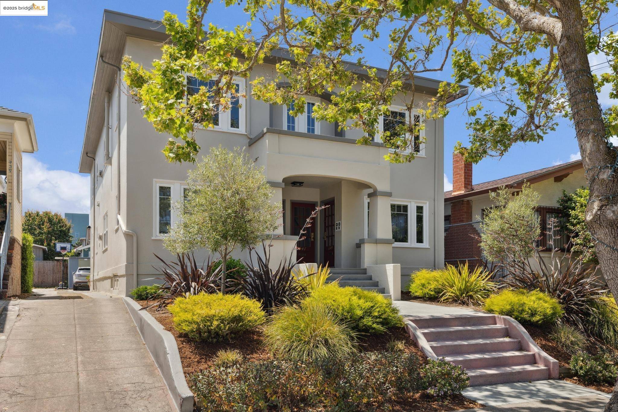 Oakland, CA 94609,747 55th St