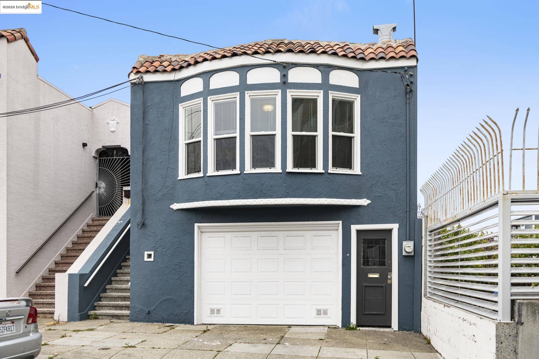 San Francisco County, CA 94112,2 Gloria Ct