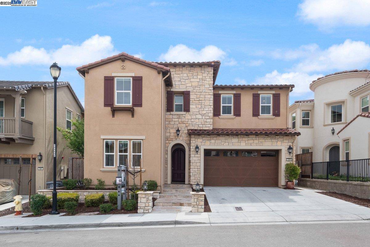 Dublin, CA 94568,7259 Lembert Hills Dr