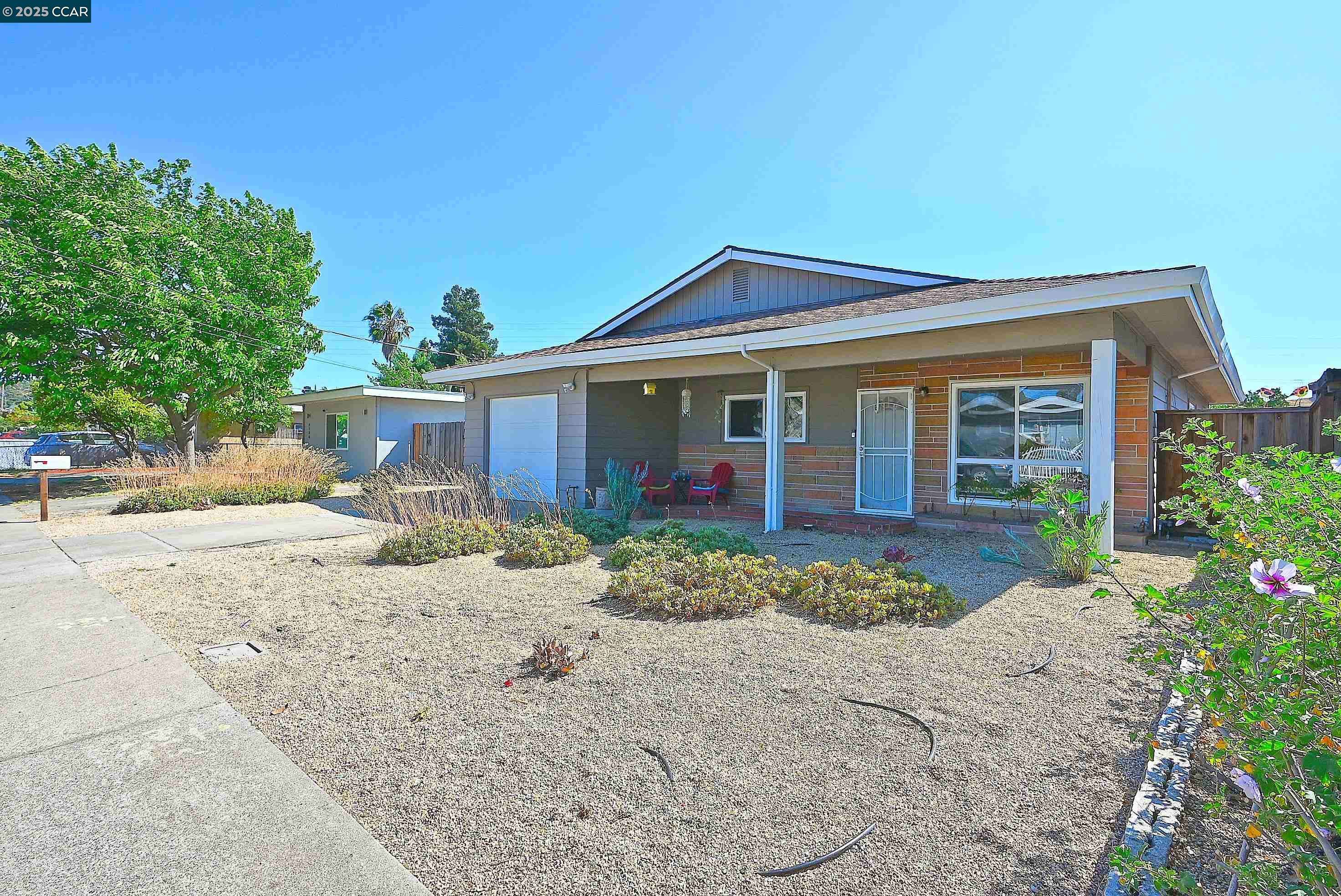 Martinez, CA 94553,4100 Rita Dr