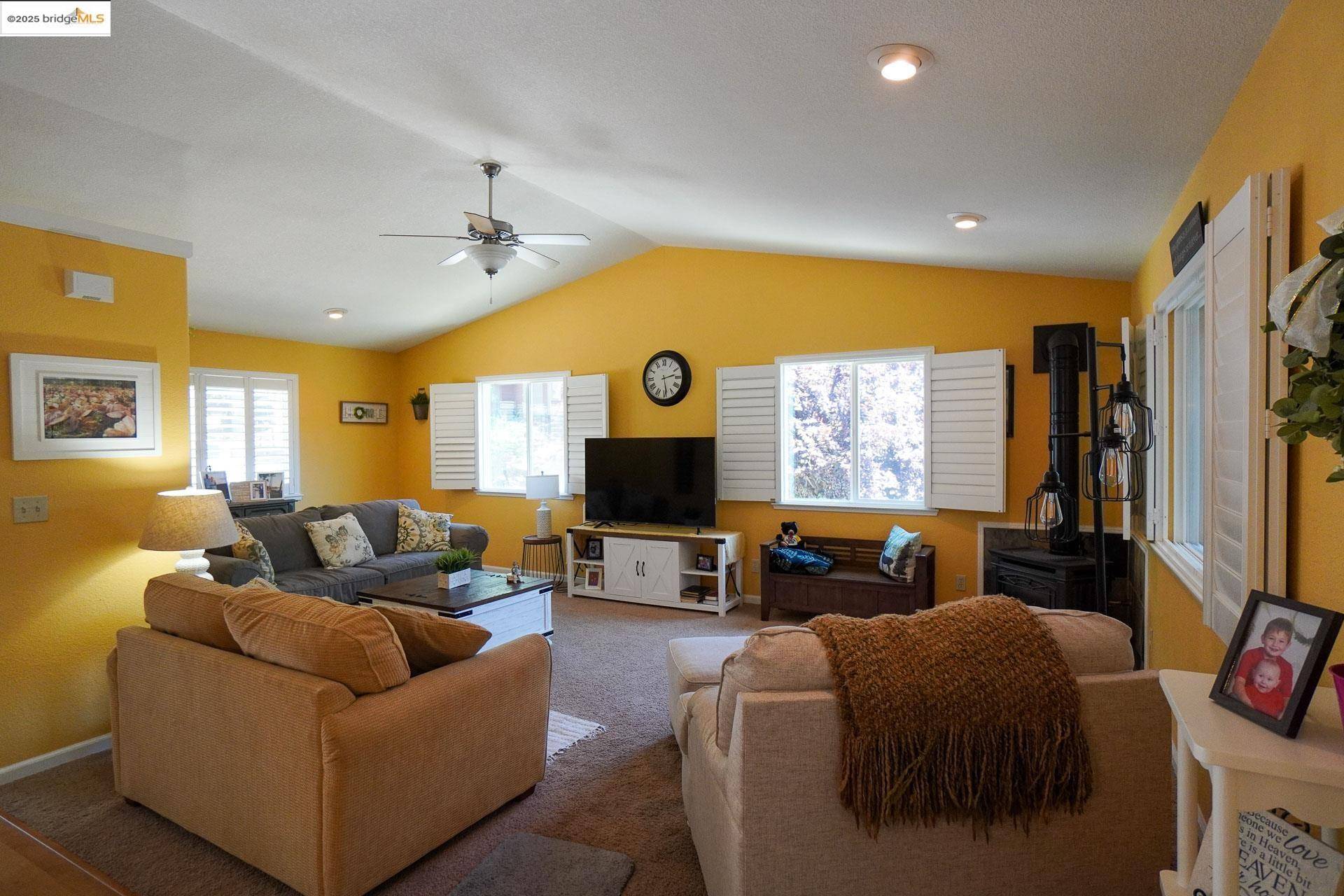 Sonora, CA 95370,471 Arbona Cir