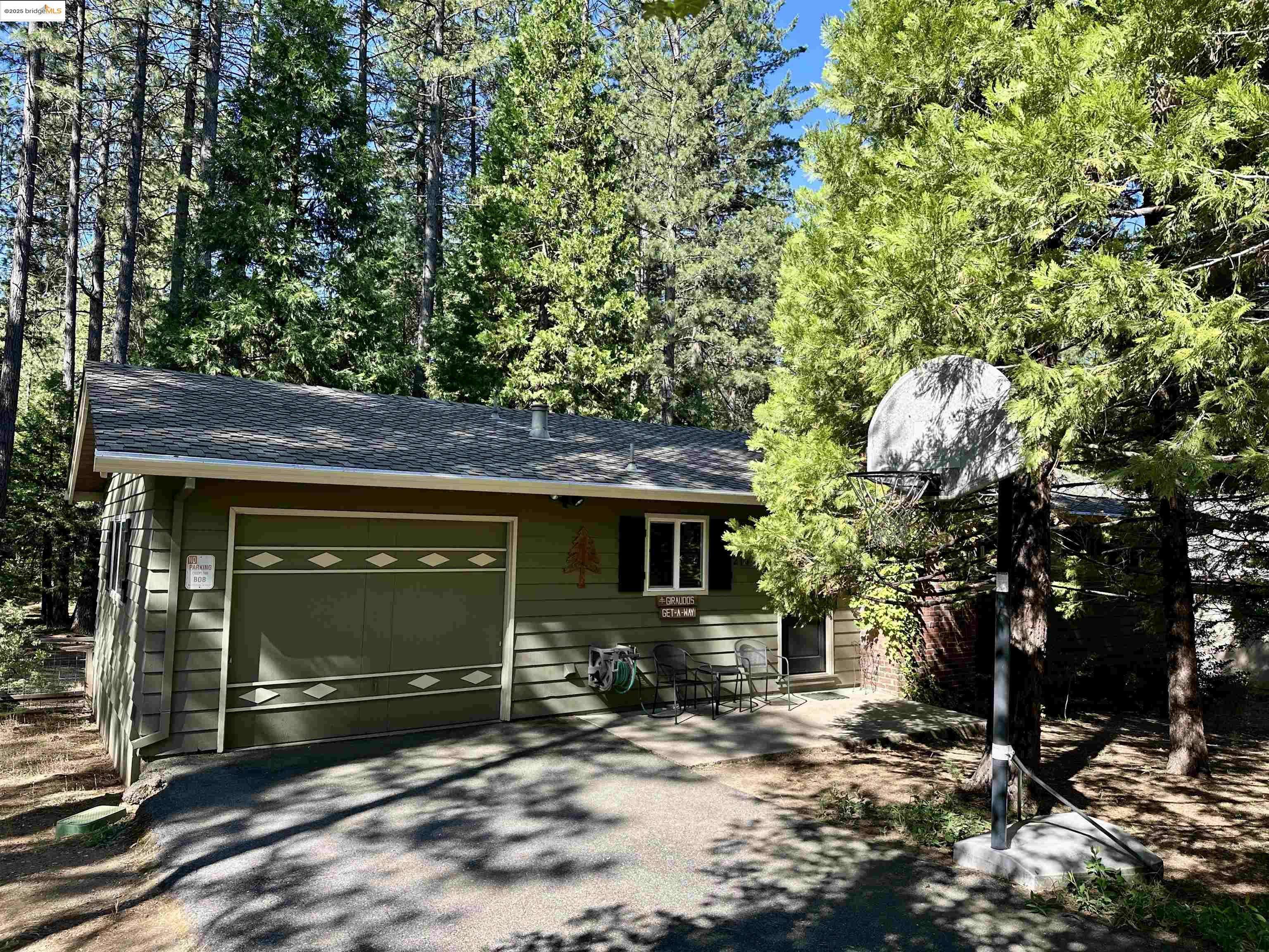 Arnold, CA 95223,2142 El Dorado