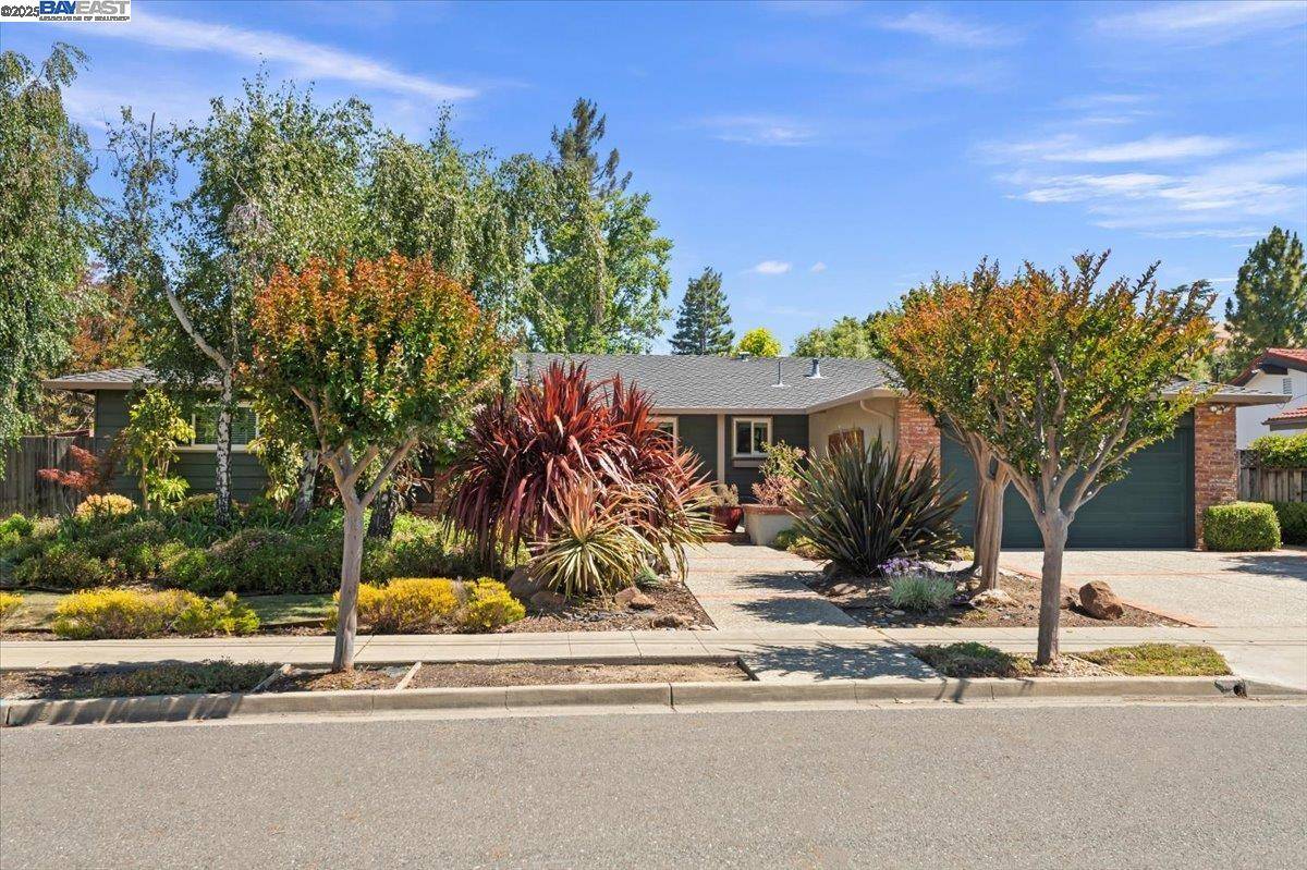 Fremont, CA 94536,36030 Larch Way