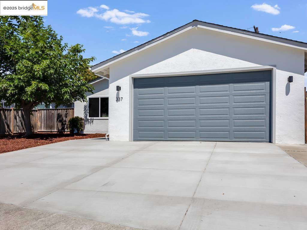 Milpitas, CA 95035,337 Silvertip Ct