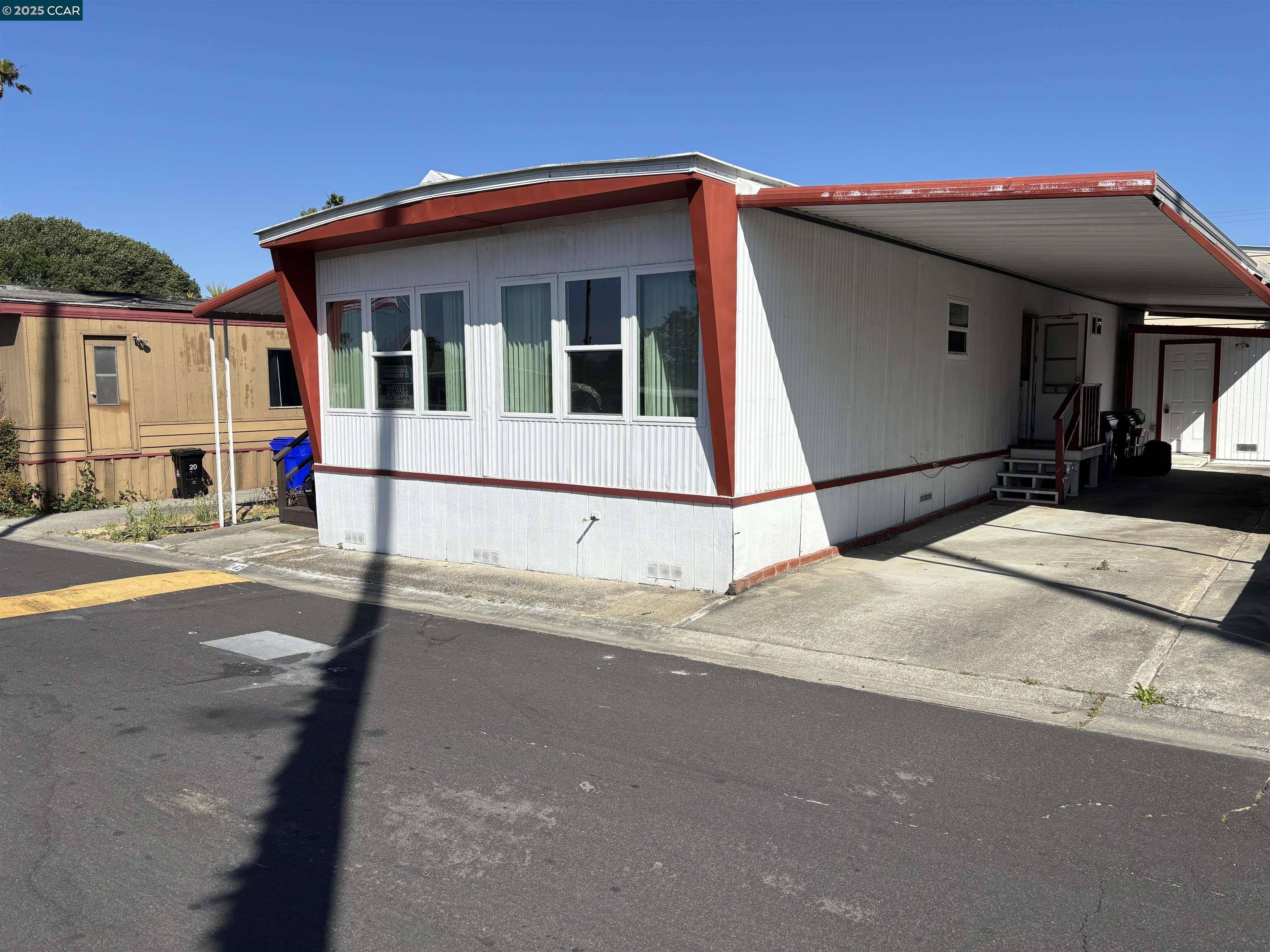 San Pablo, CA 94806,16401 San Pablo #142
