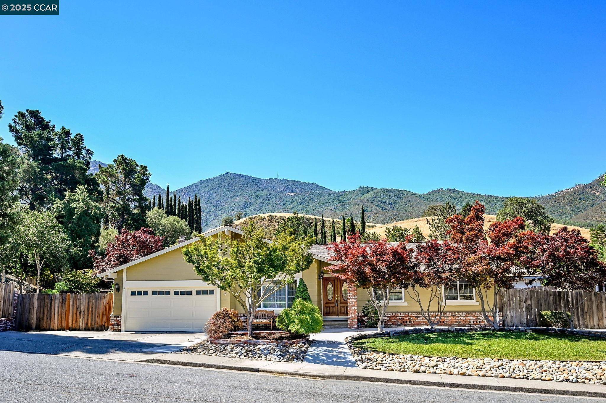 Clayton, CA 94517,2 Rialto Dr