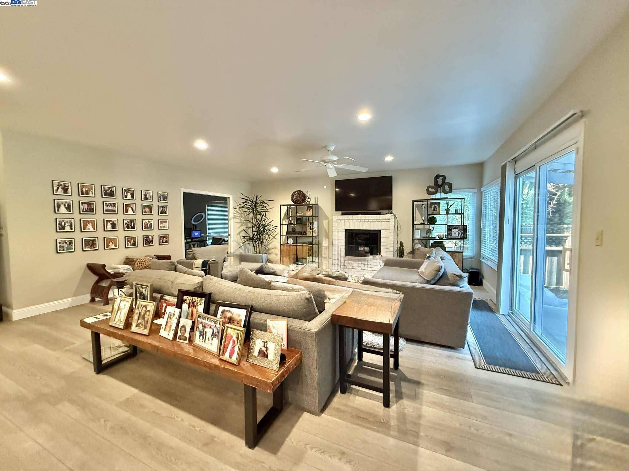 Danville, CA 94506,3828 COTTONWOOD DR