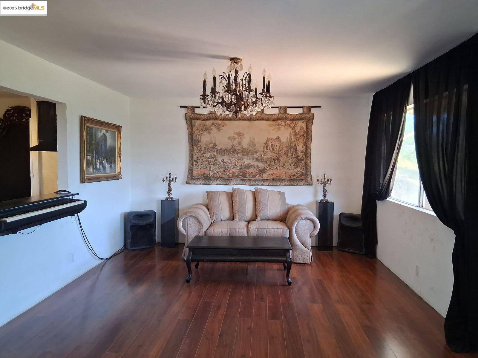 Sonora, CA 95370,302 Ayba St