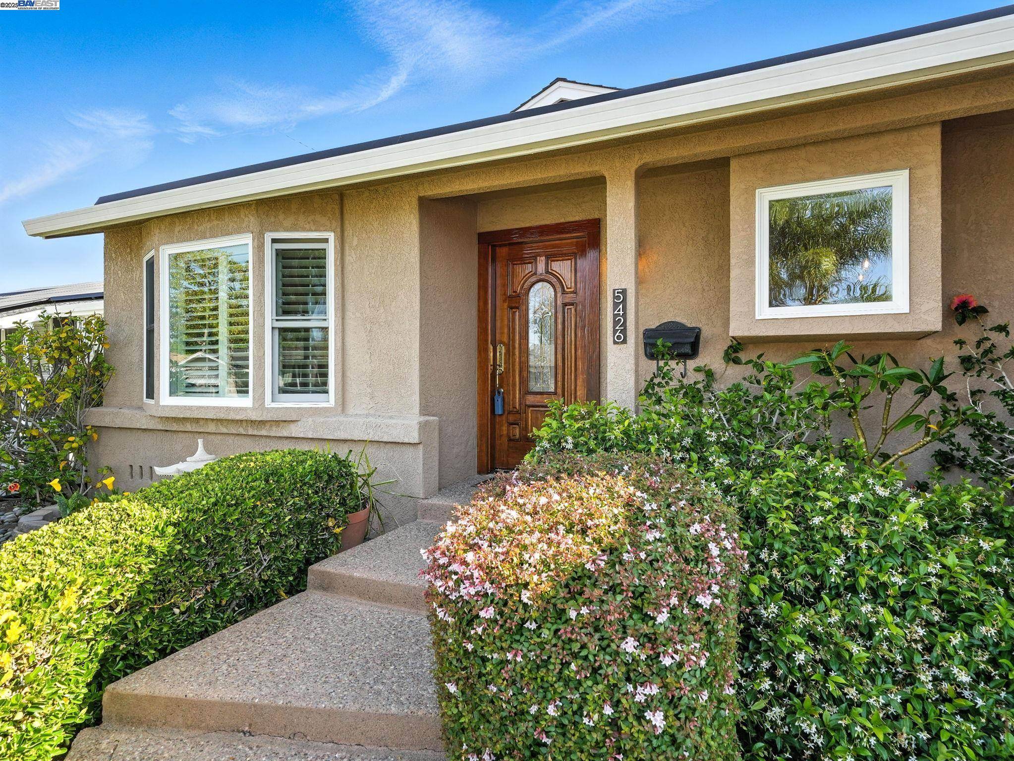 Fremont, CA 94538,5426 Borgia Rd