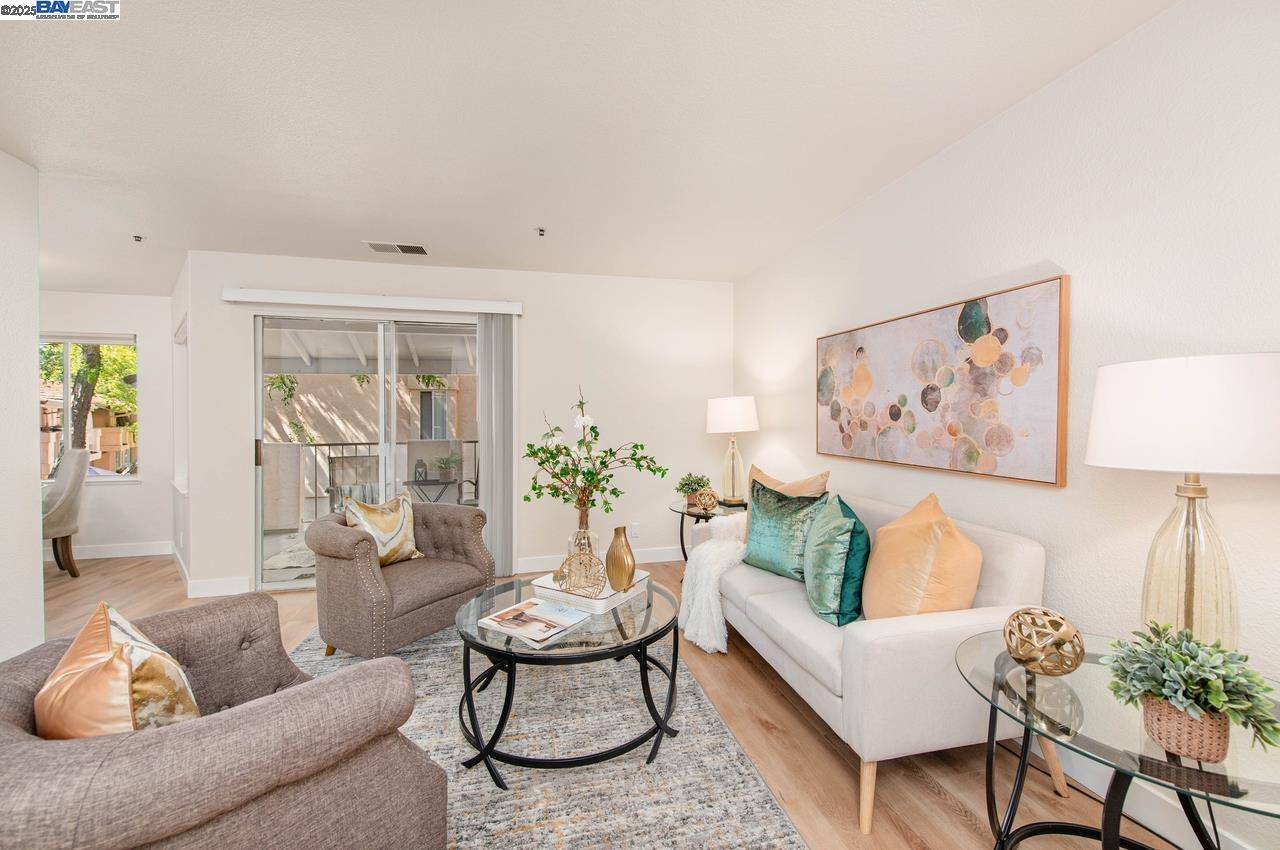 Livermore, CA 94550,4667 Laurie Cmn #104