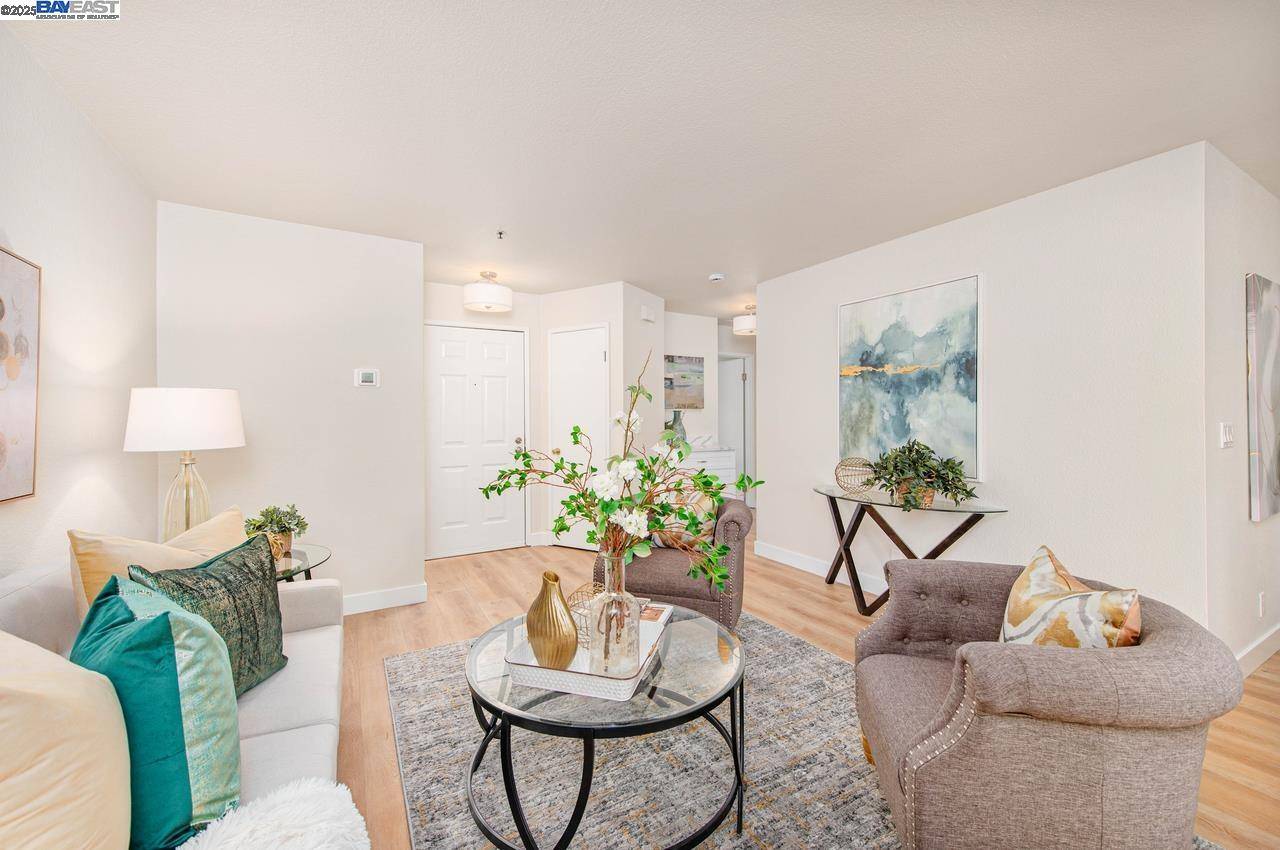 Livermore, CA 94550,4667 Laurie Cmn #104