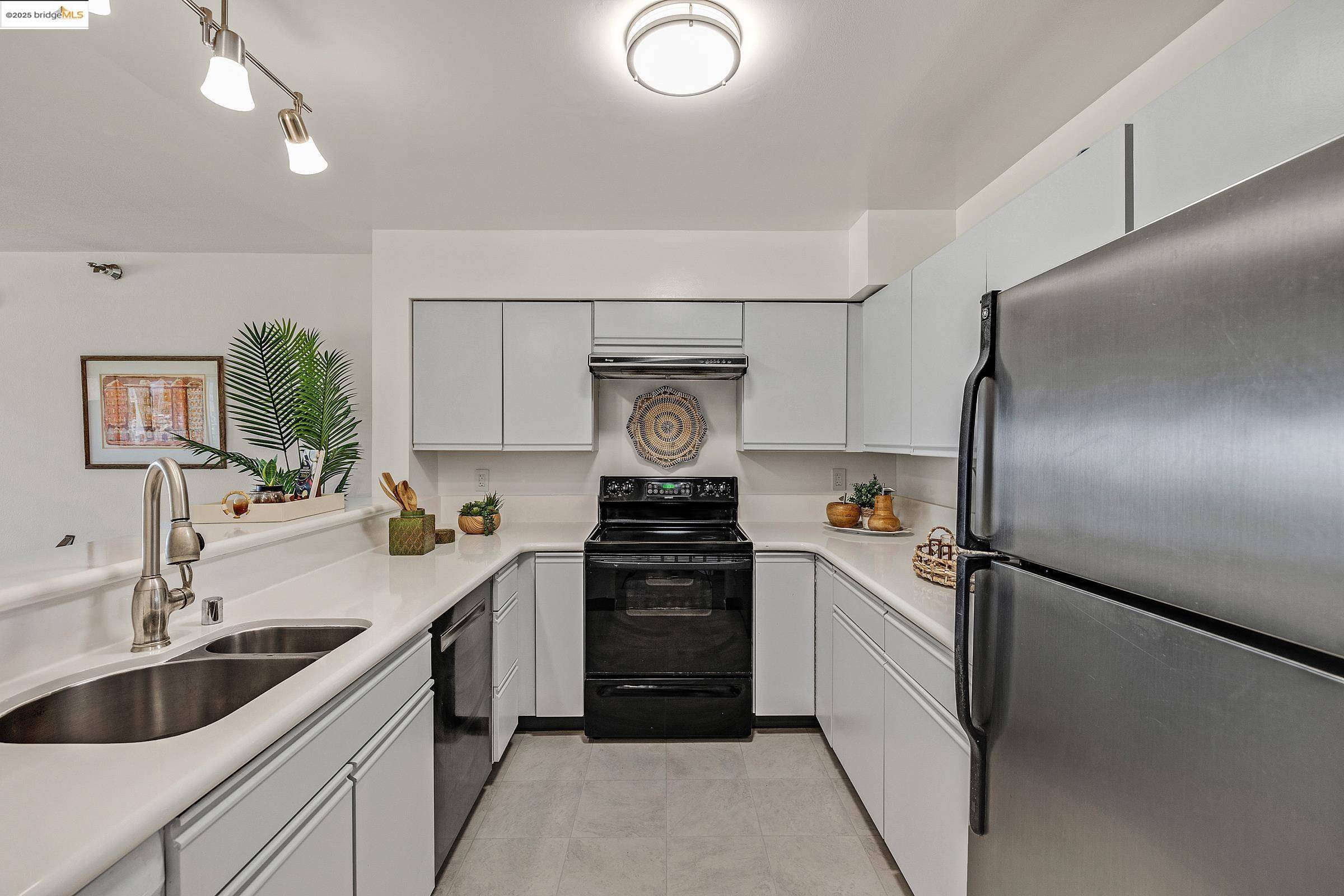 Richmond, CA 94804,1205 Melville Sq #209