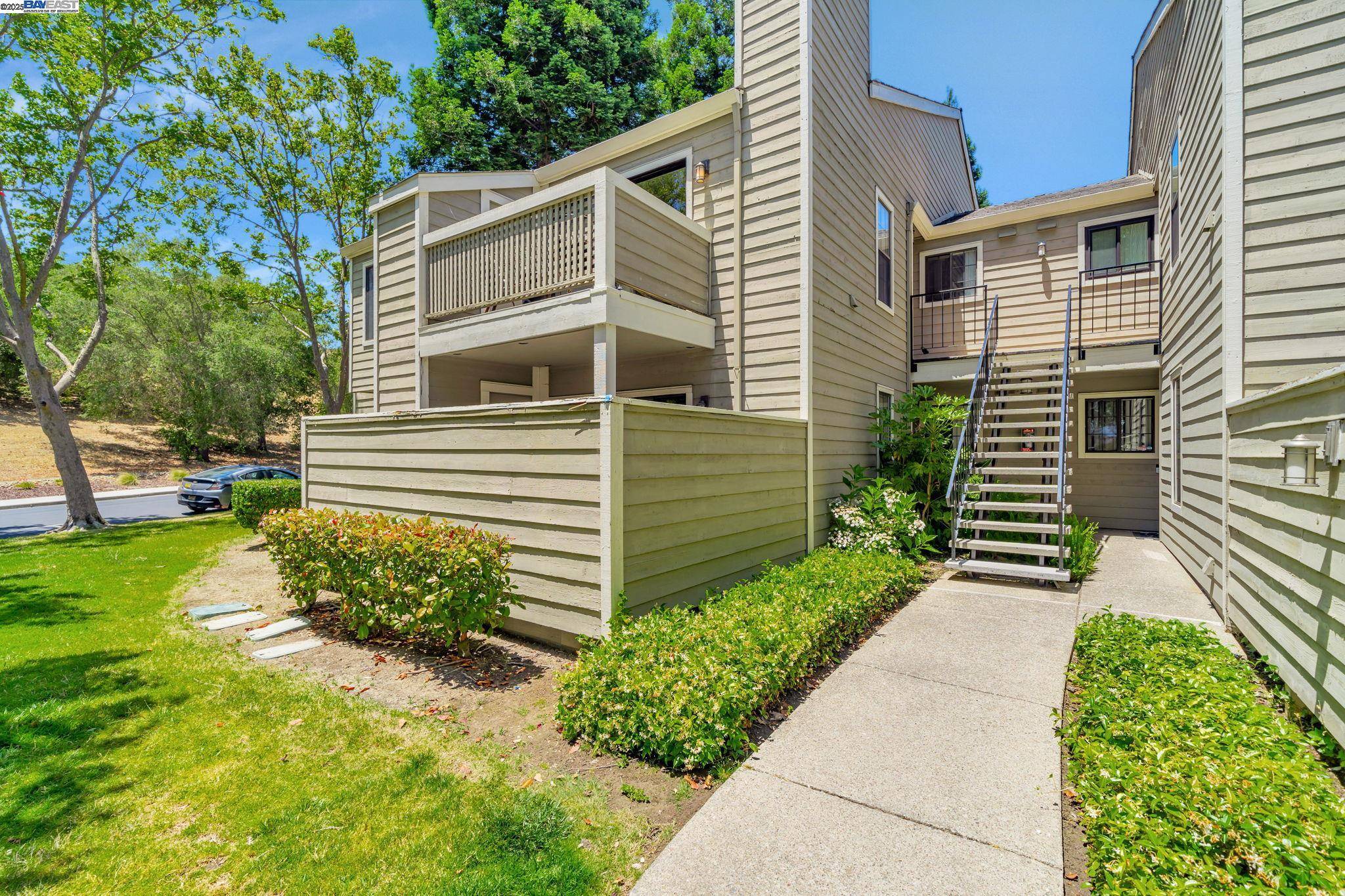 San Ramon, CA 94582,383 Eastridge Dr