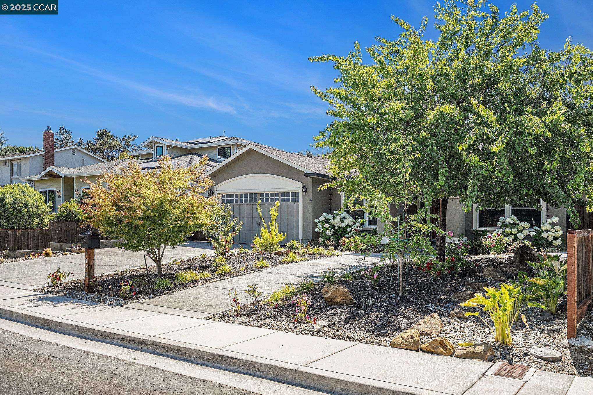 Benicia, CA 94510,1878 Casa Grande Street