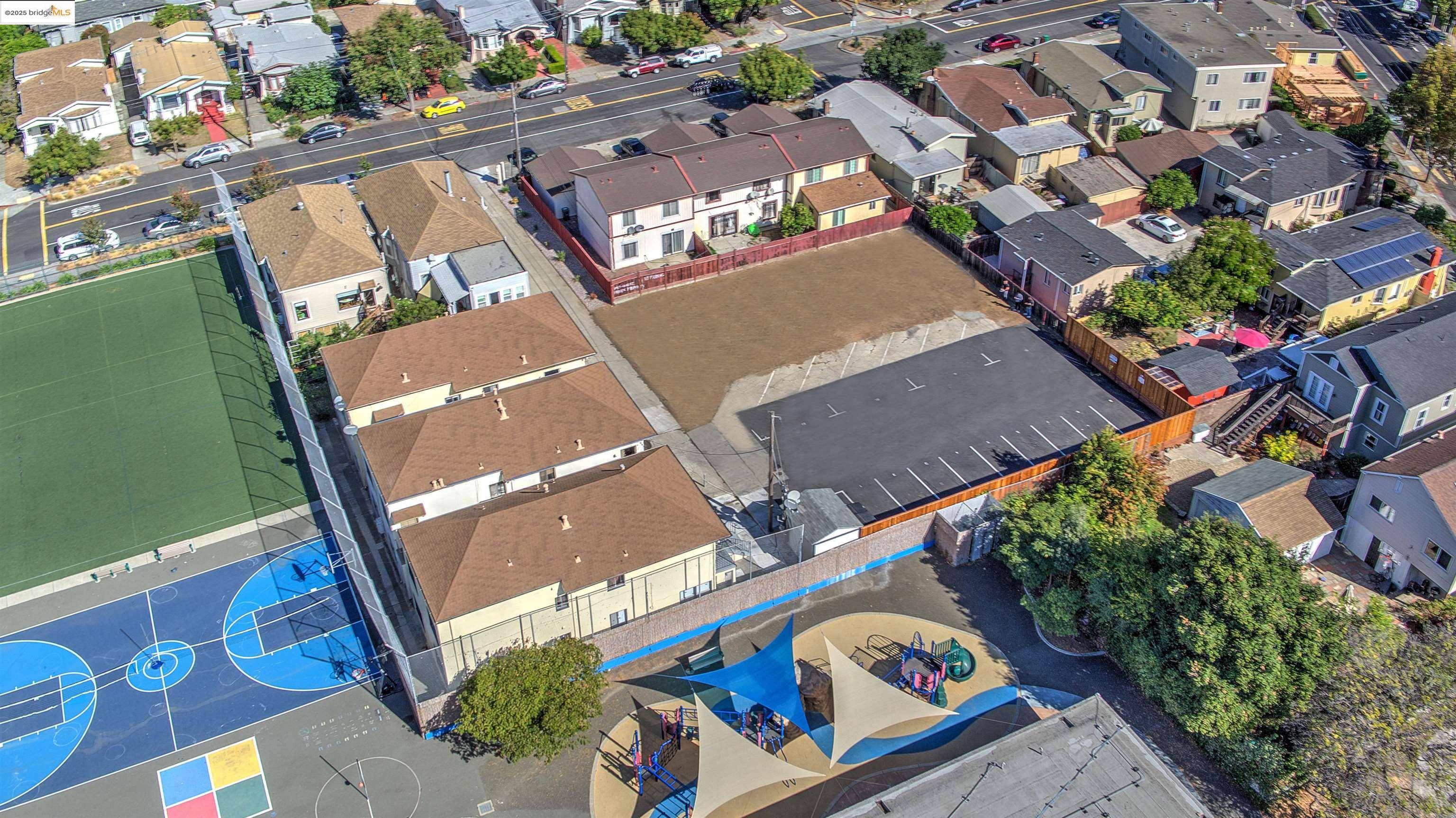 Emeryville, CA 94608,1049 43rd Street