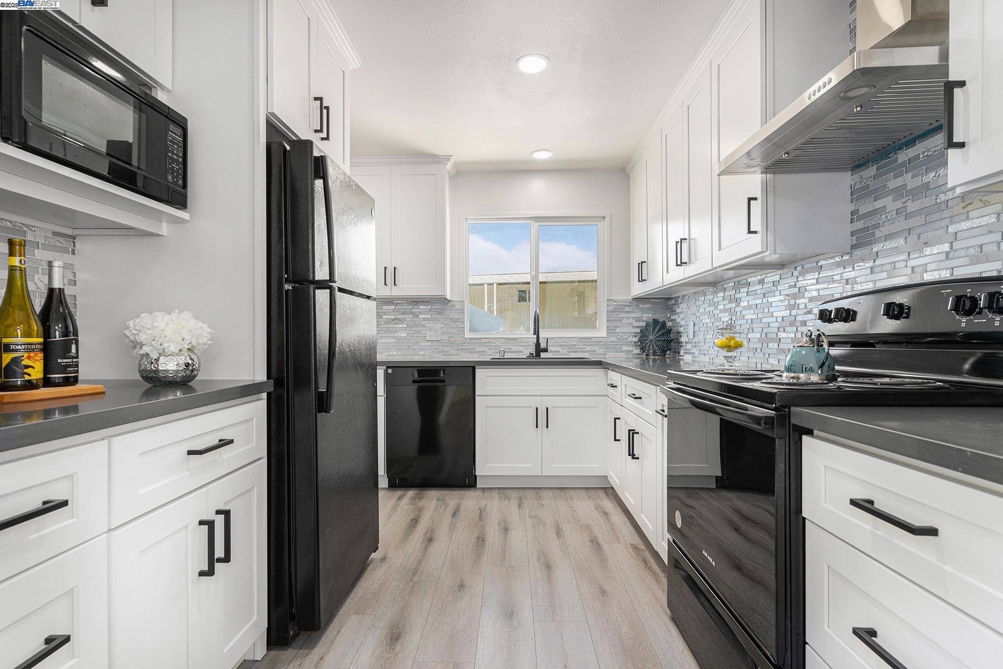 Union City, CA 94587,30 Palm dr #30