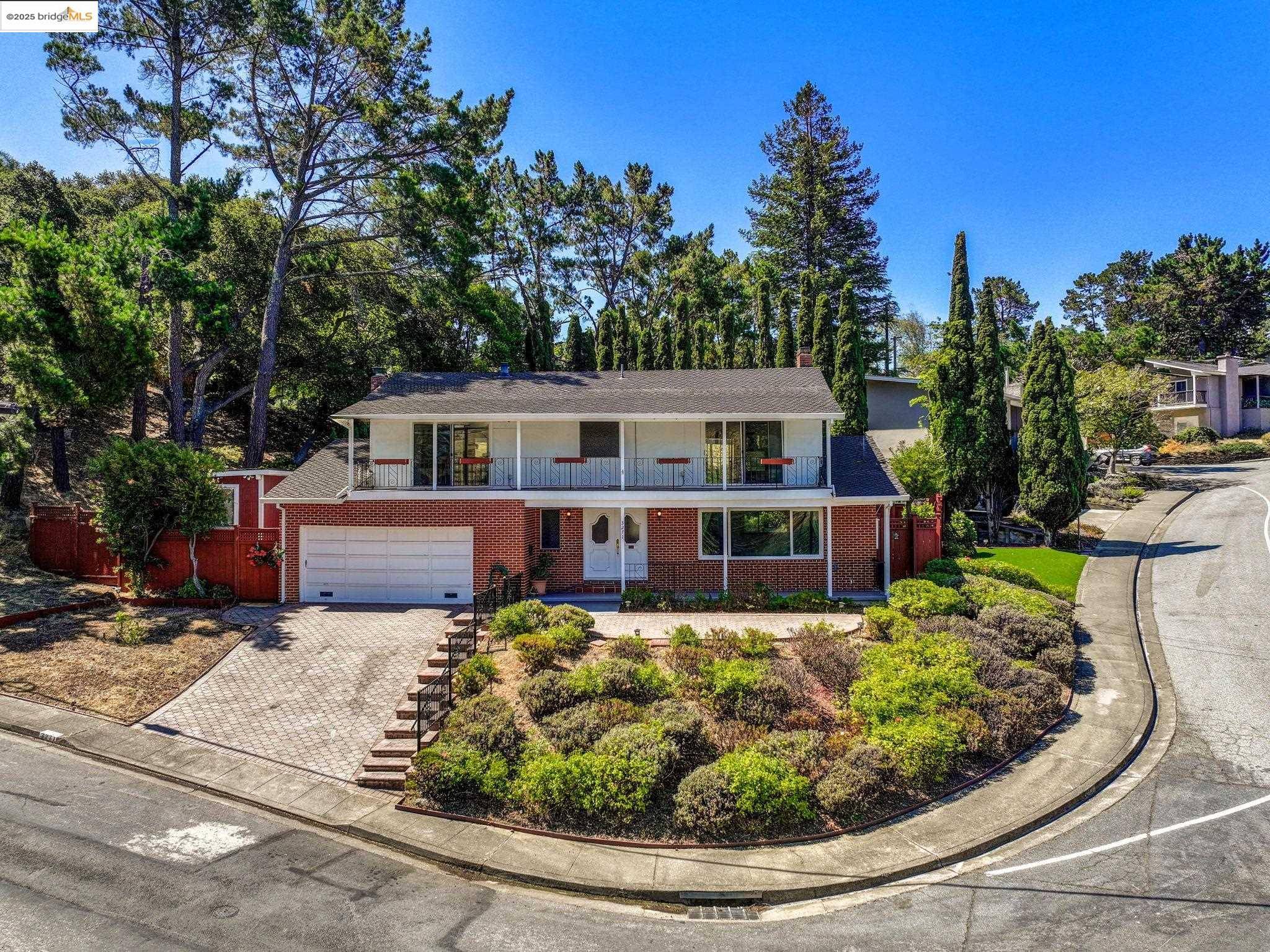 San Carlos, CA 94070,3271 Brittan Ave