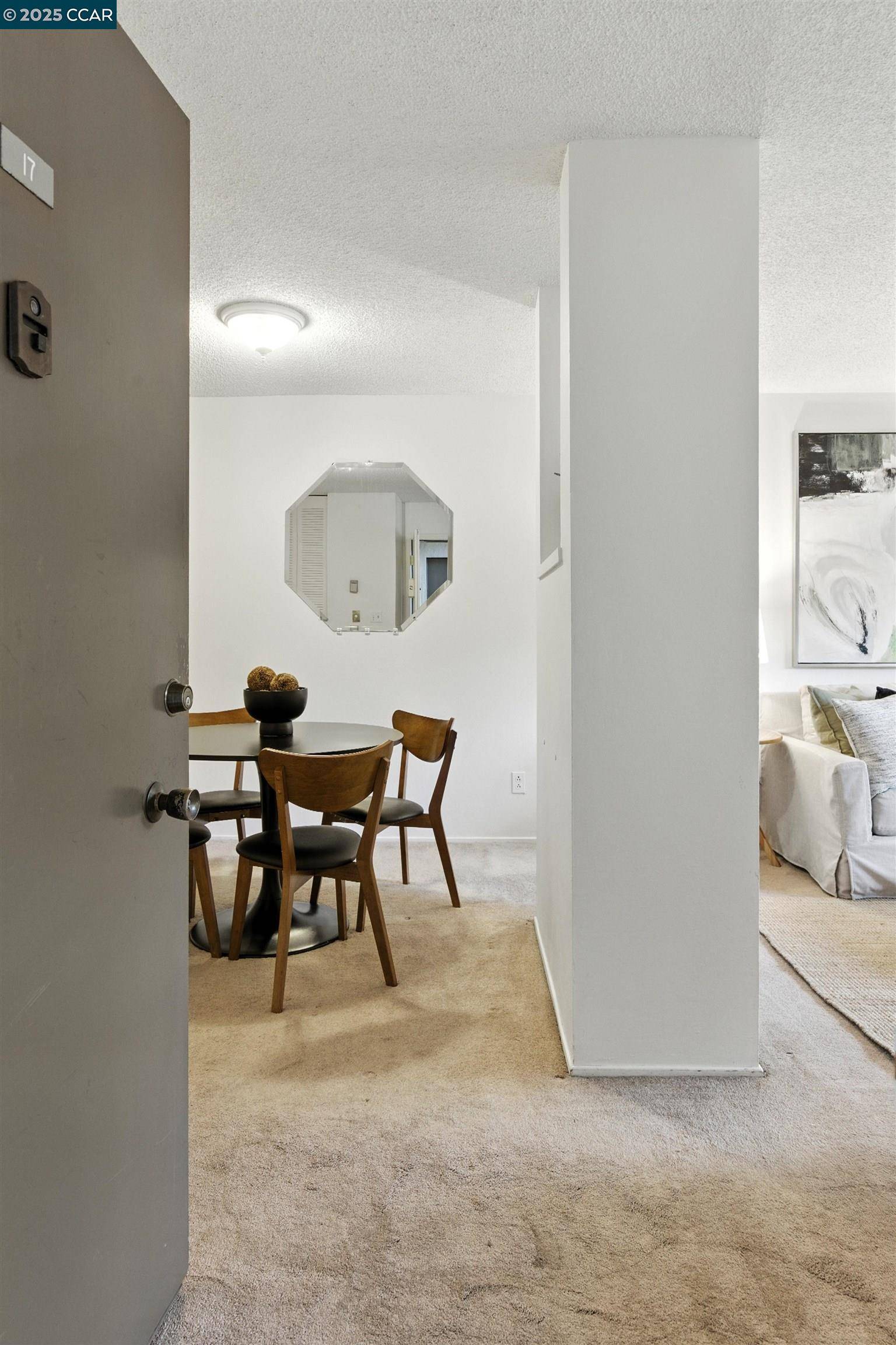 Walnut Creek, CA 94597,2730 Oak Rd #17