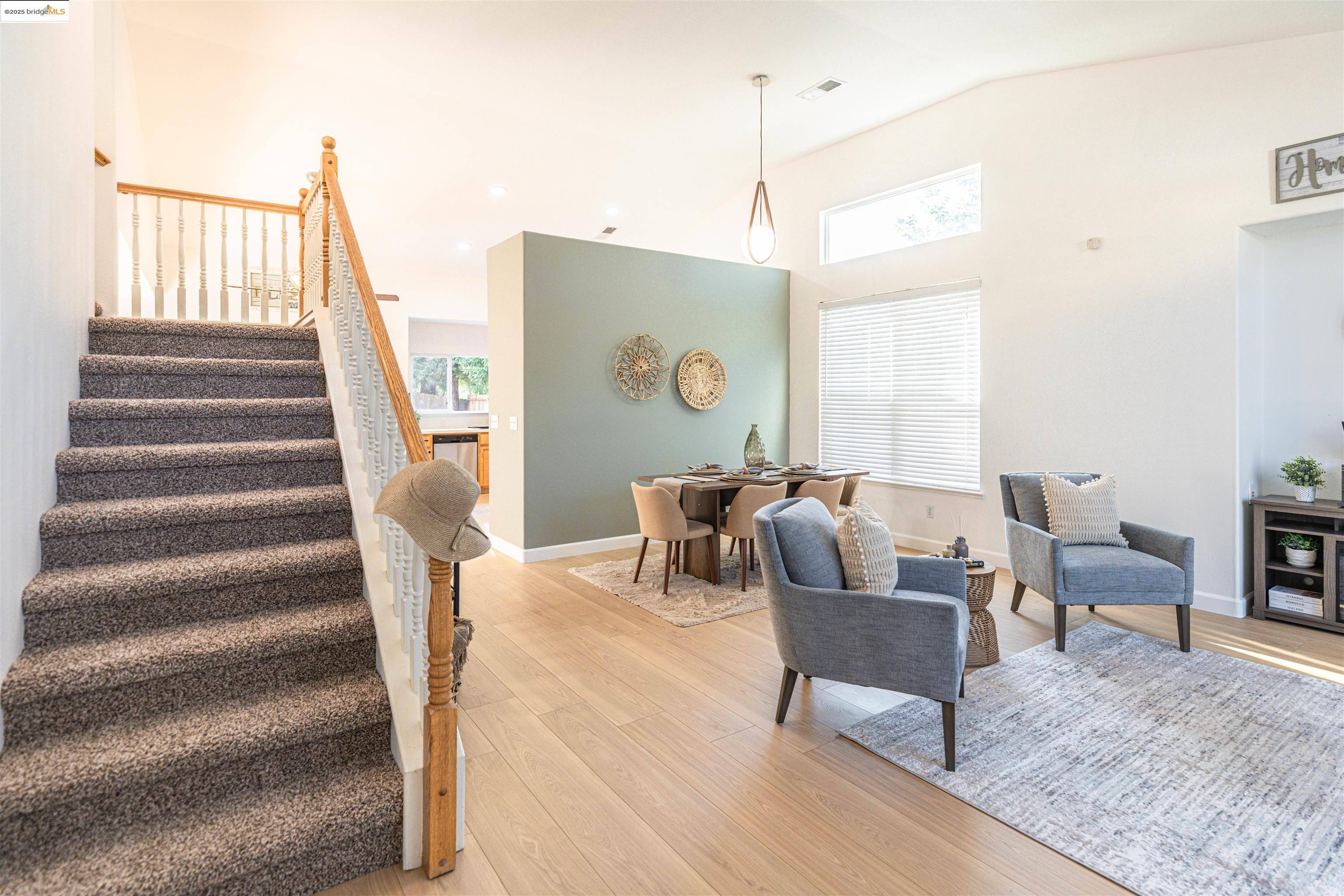 Riverbank, CA 95367,5425 Spur St