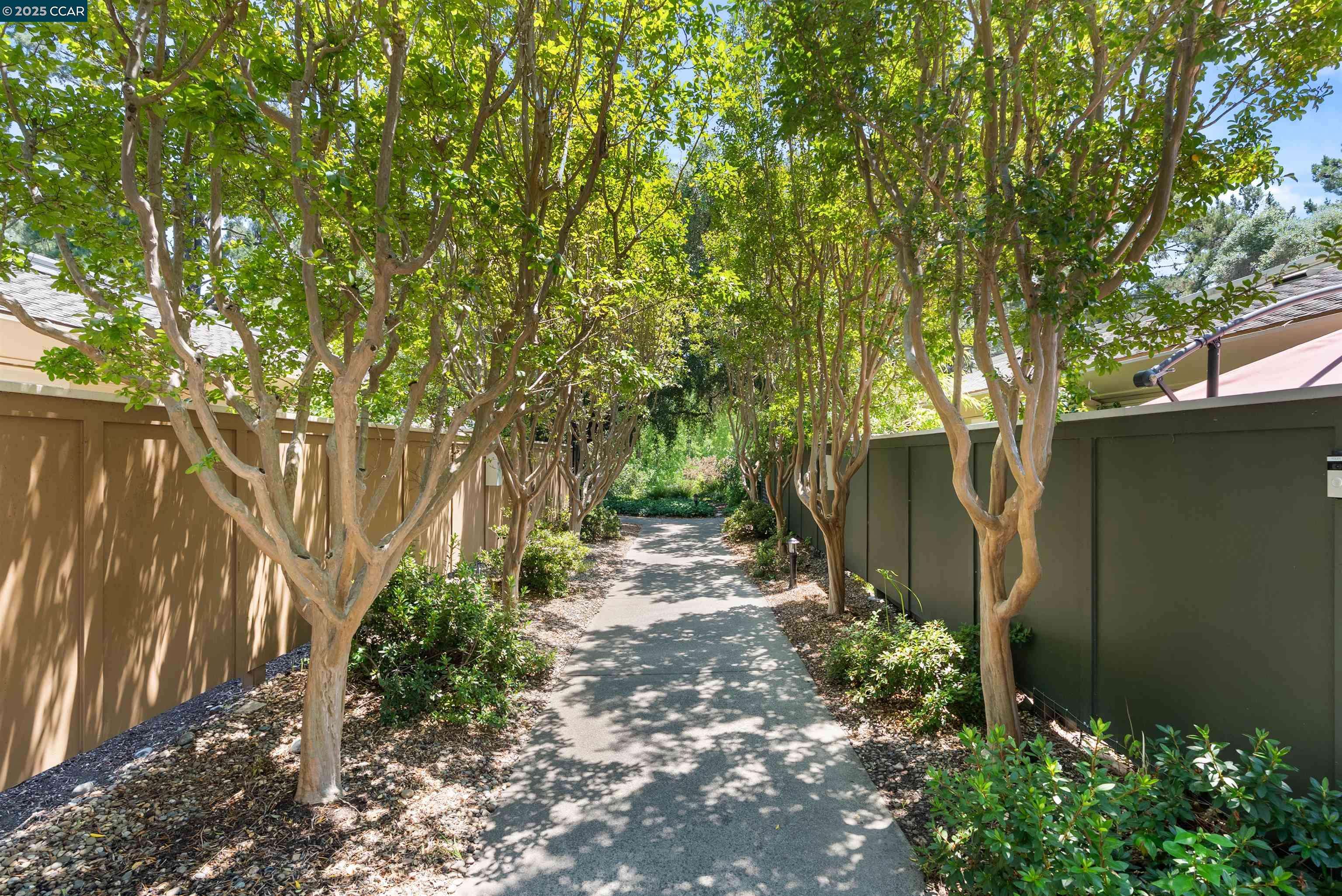 Walnut Creek, CA 94595,1508 Golden Rain Rd #1