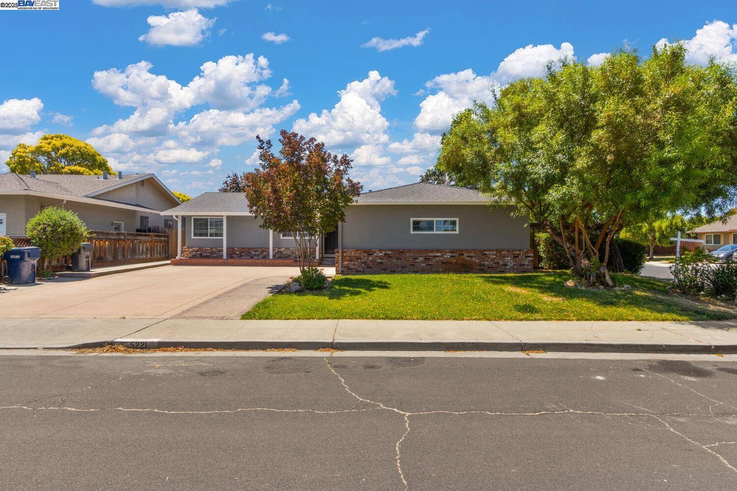 Livermore, CA 94550,5221 Roxanne Ct
