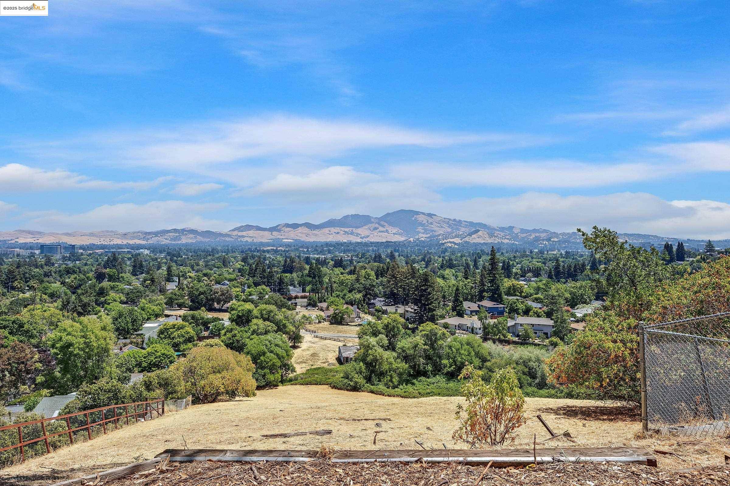 Walnut Creek, CA 94597,1510 Encanto