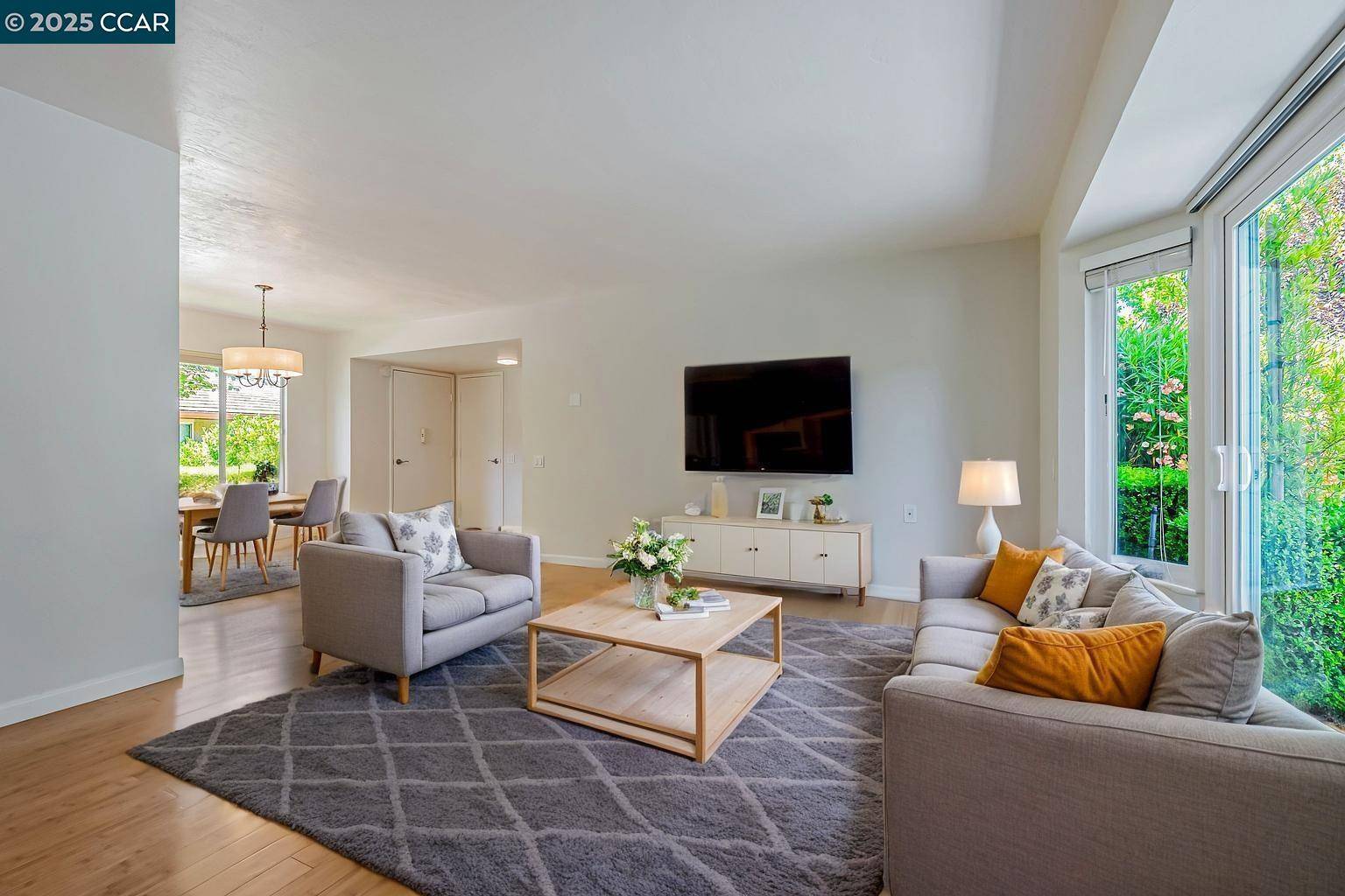 Walnut Creek, CA 94595,1312 Skycrest Dr #4