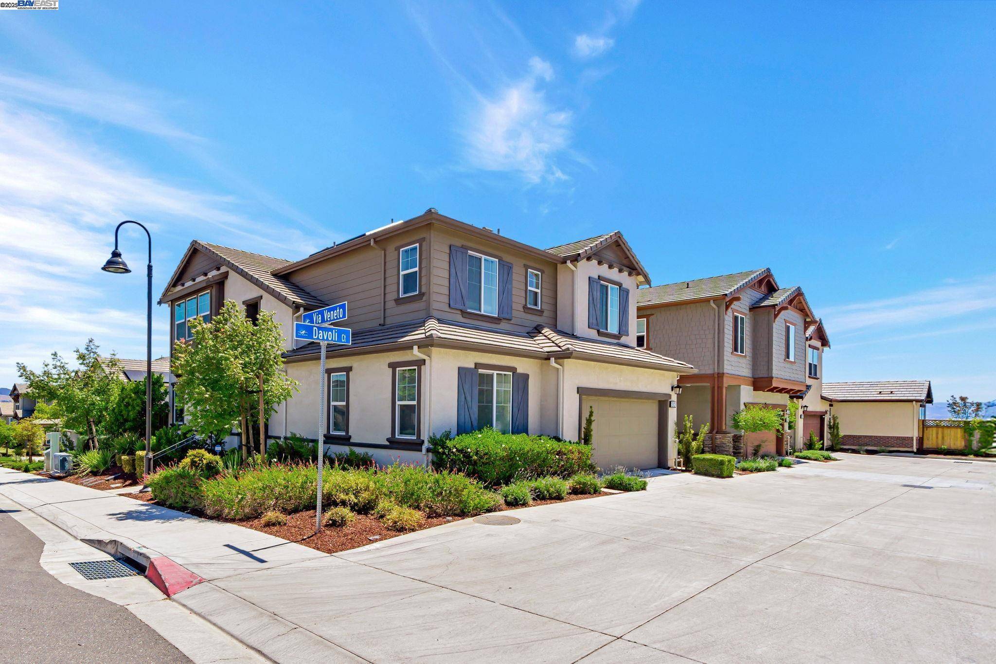 San Ramon, CA 94583,2002 Davoli Ct