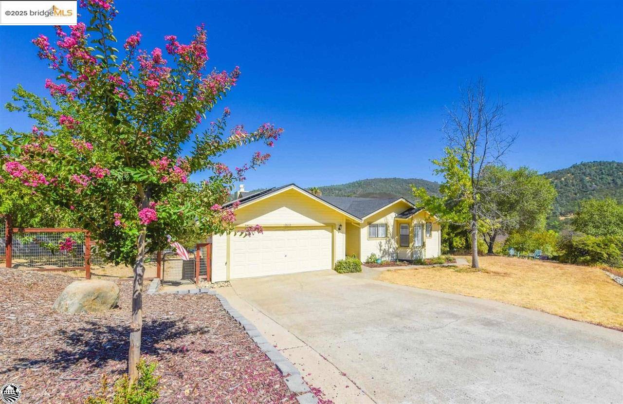 Sonora, CA 95370,12833 Beckwith